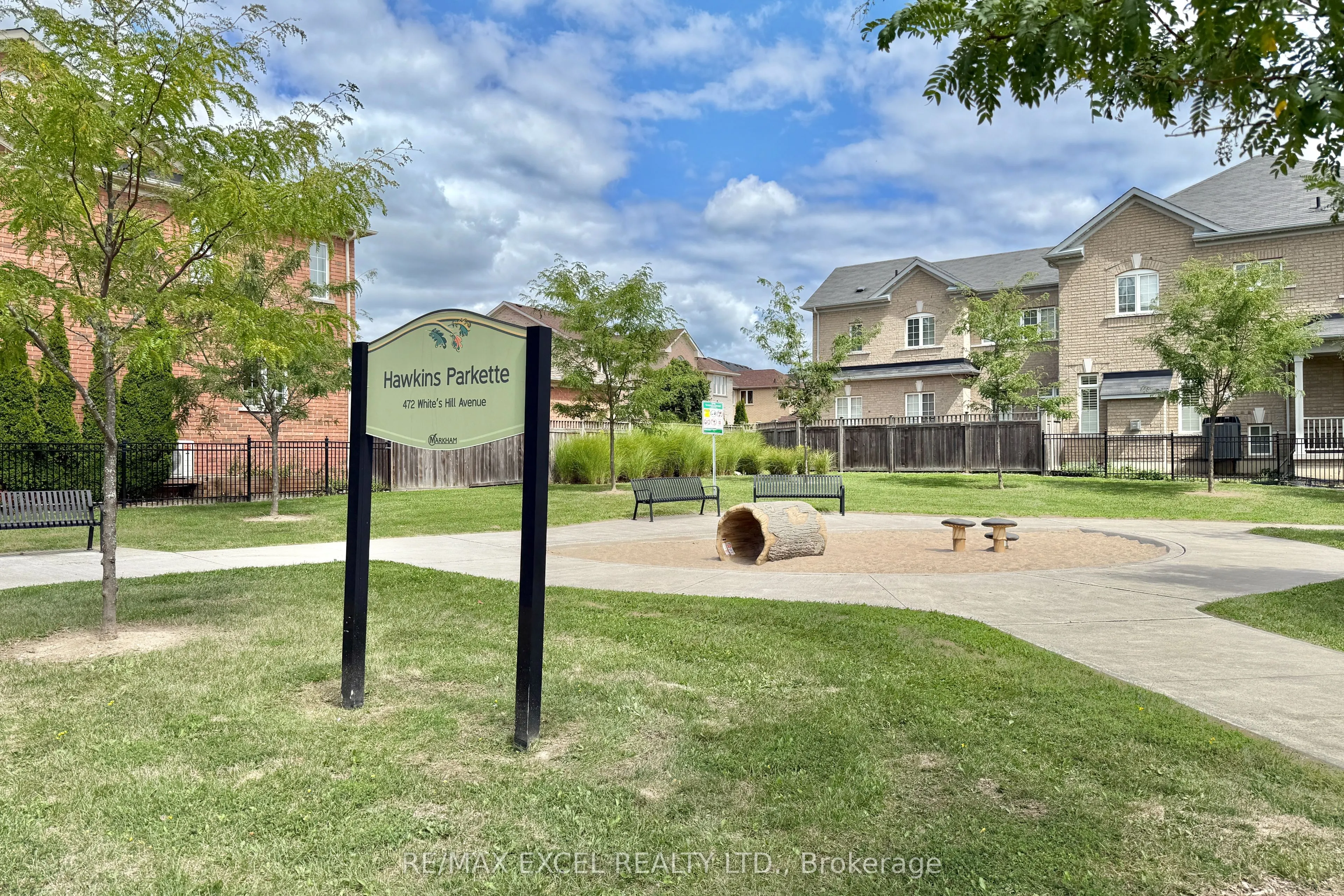 455 White's Hill Avenue