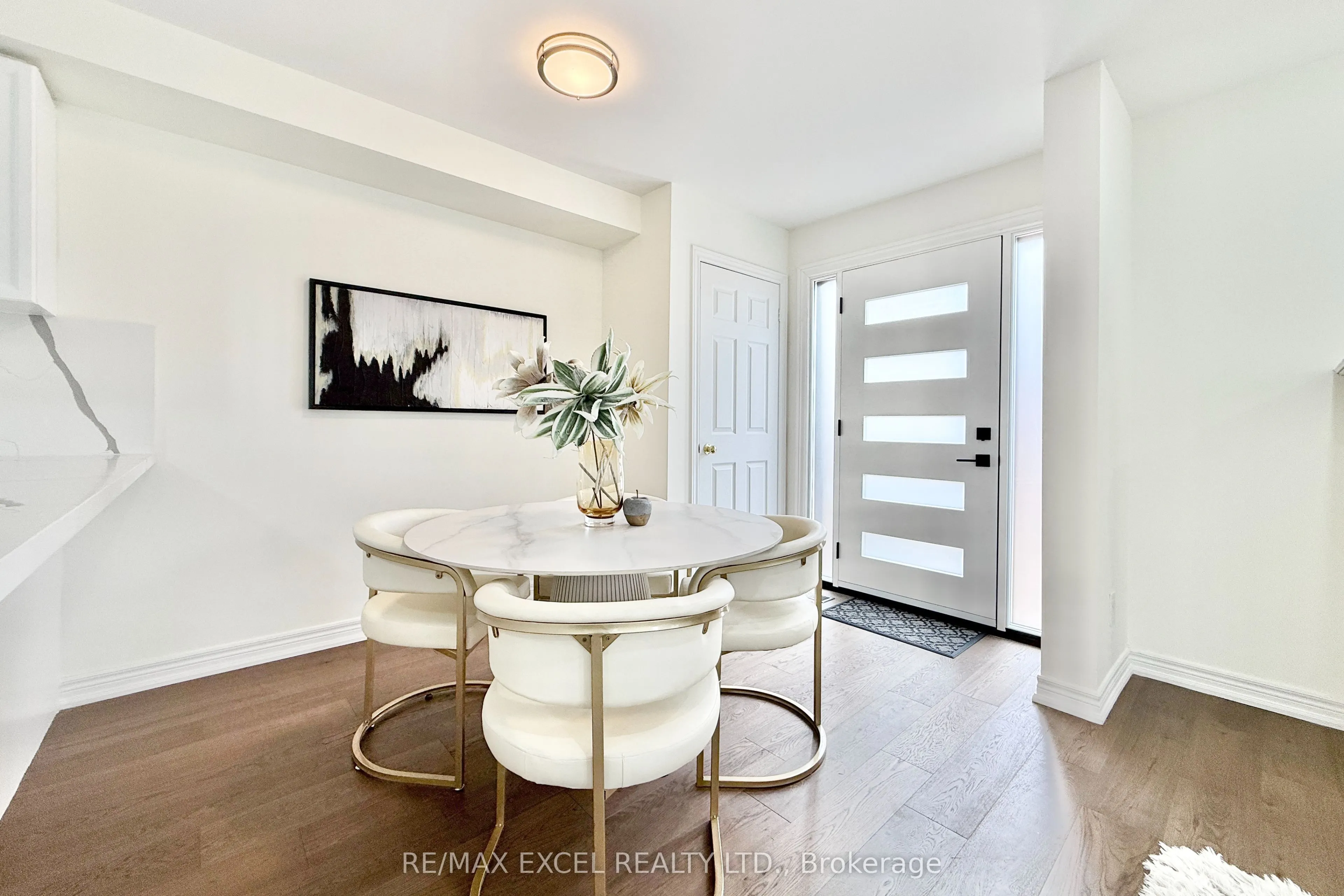 455 White's Hill Avenue