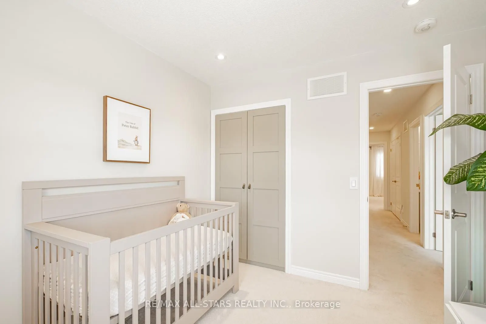 93 Seedling Crescent
