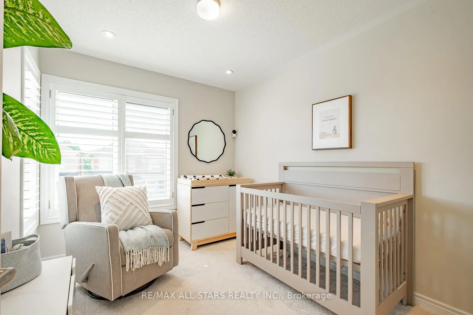 93 Seedling Crescent