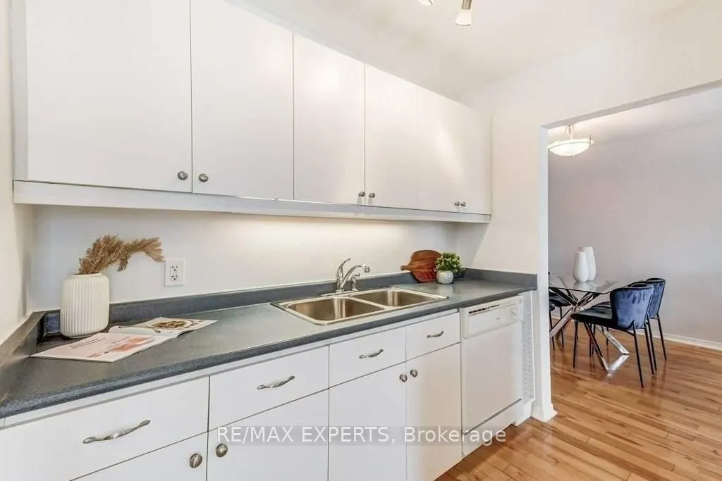 234 Septonne Avenue, #Upper