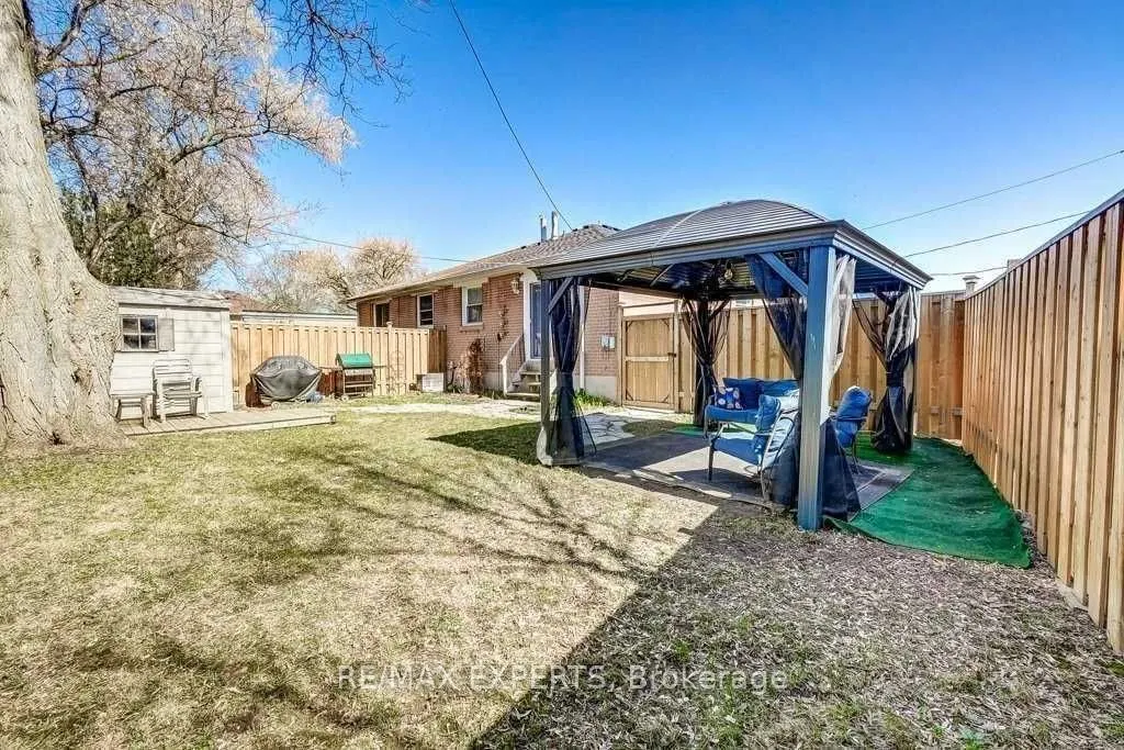 234 Septonne Avenue, #Upper