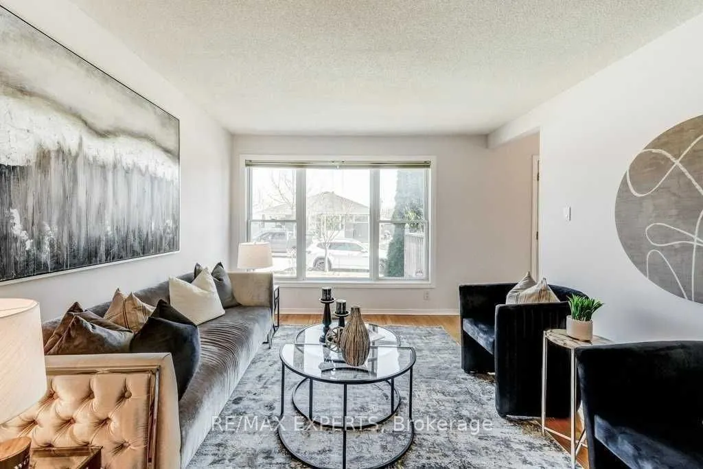 234 Septonne Avenue, #Upper