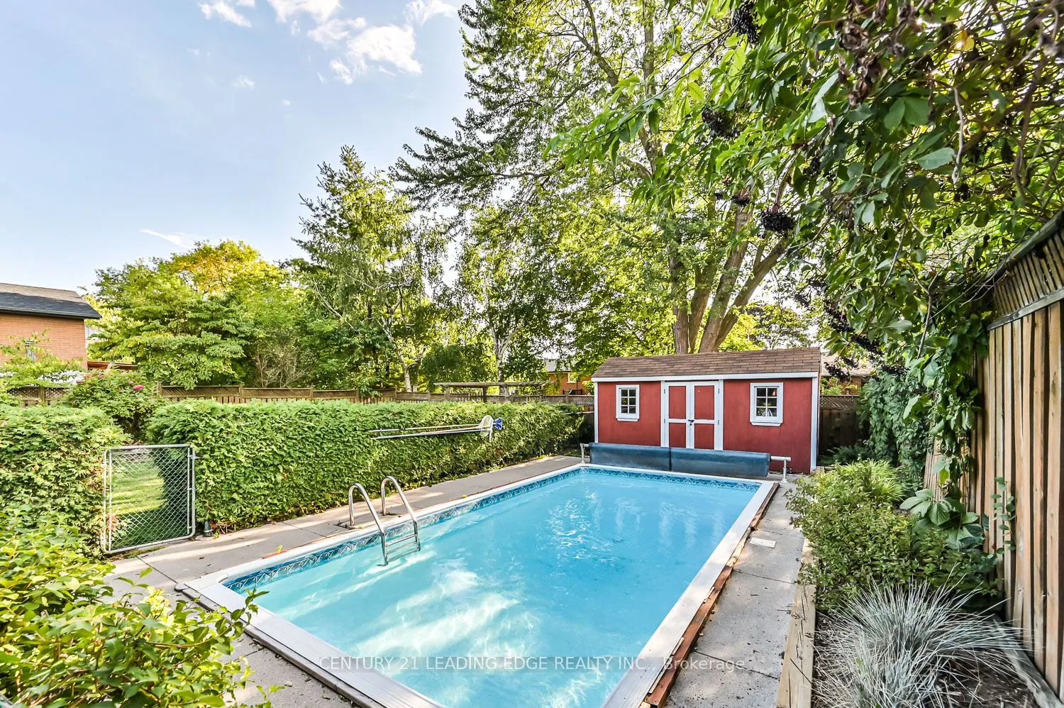 18 Sir Constantine Drive