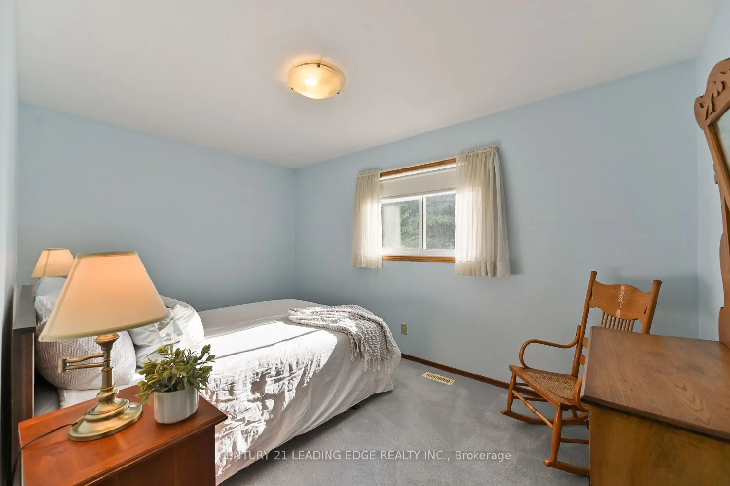 18 Sir Constantine Drive