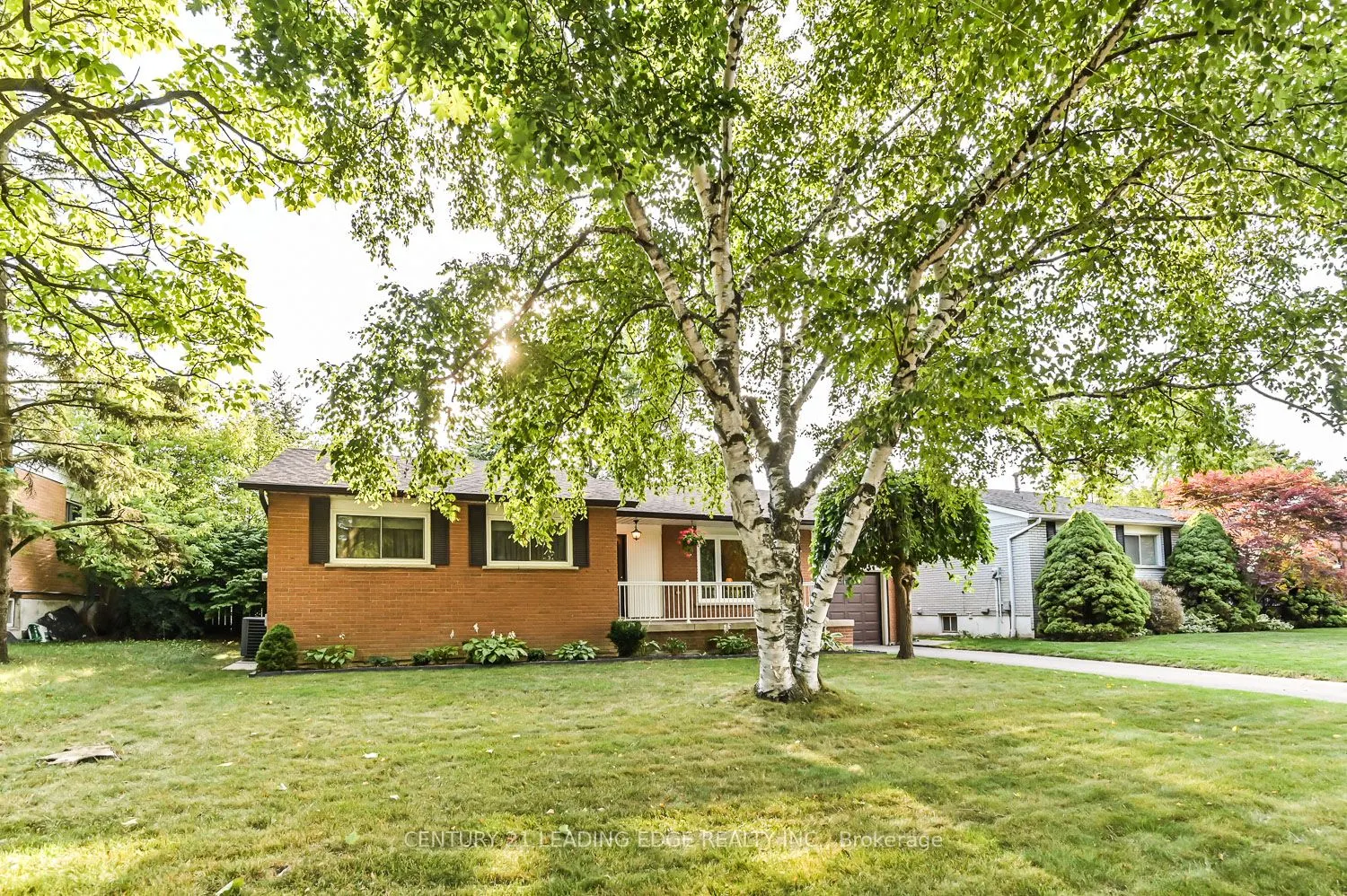 18 Sir Constantine Drive