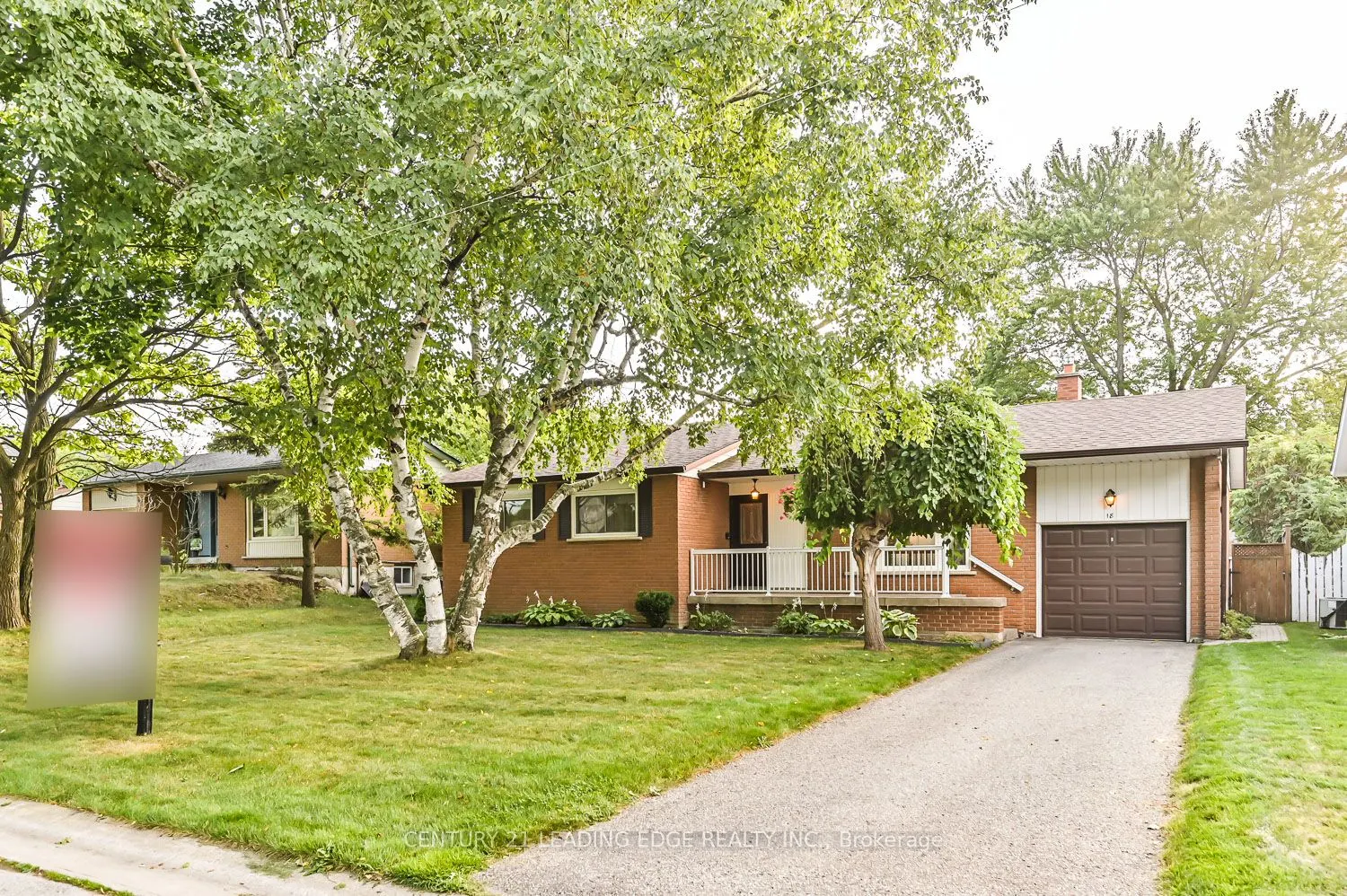 18 Sir Constantine Drive