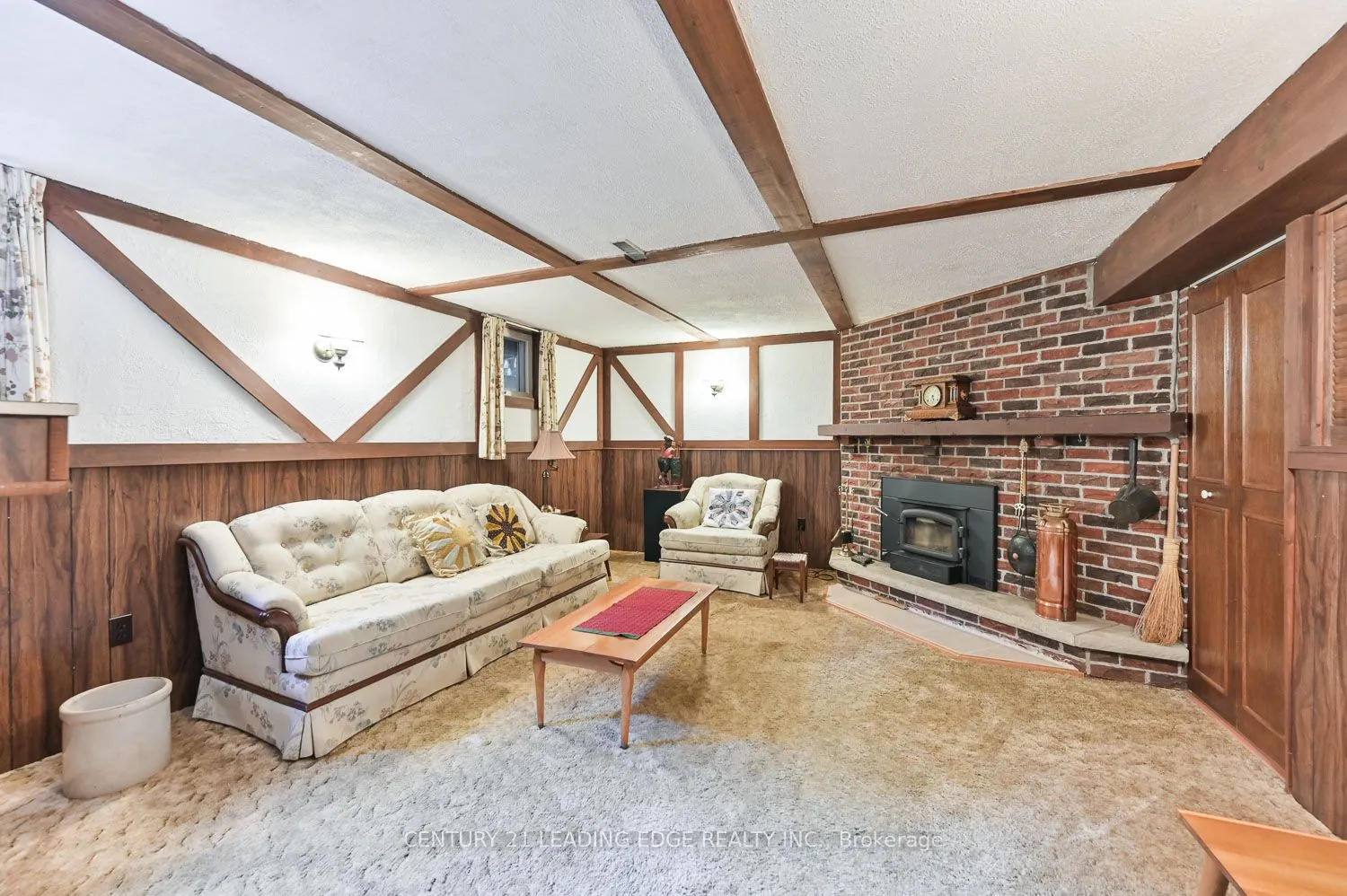 18 Sir Constantine Drive