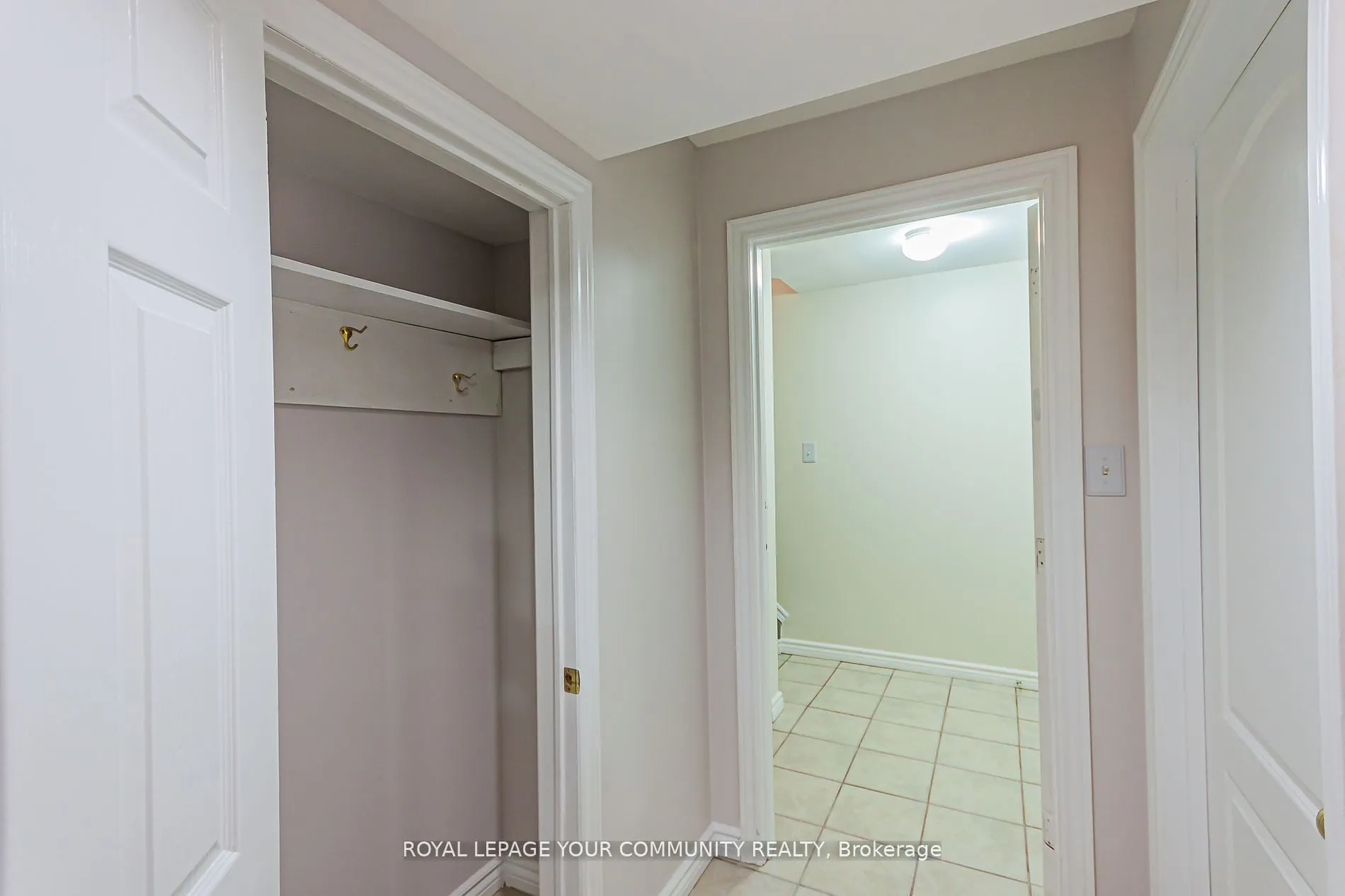 6 Round Hill Court S, #Basement