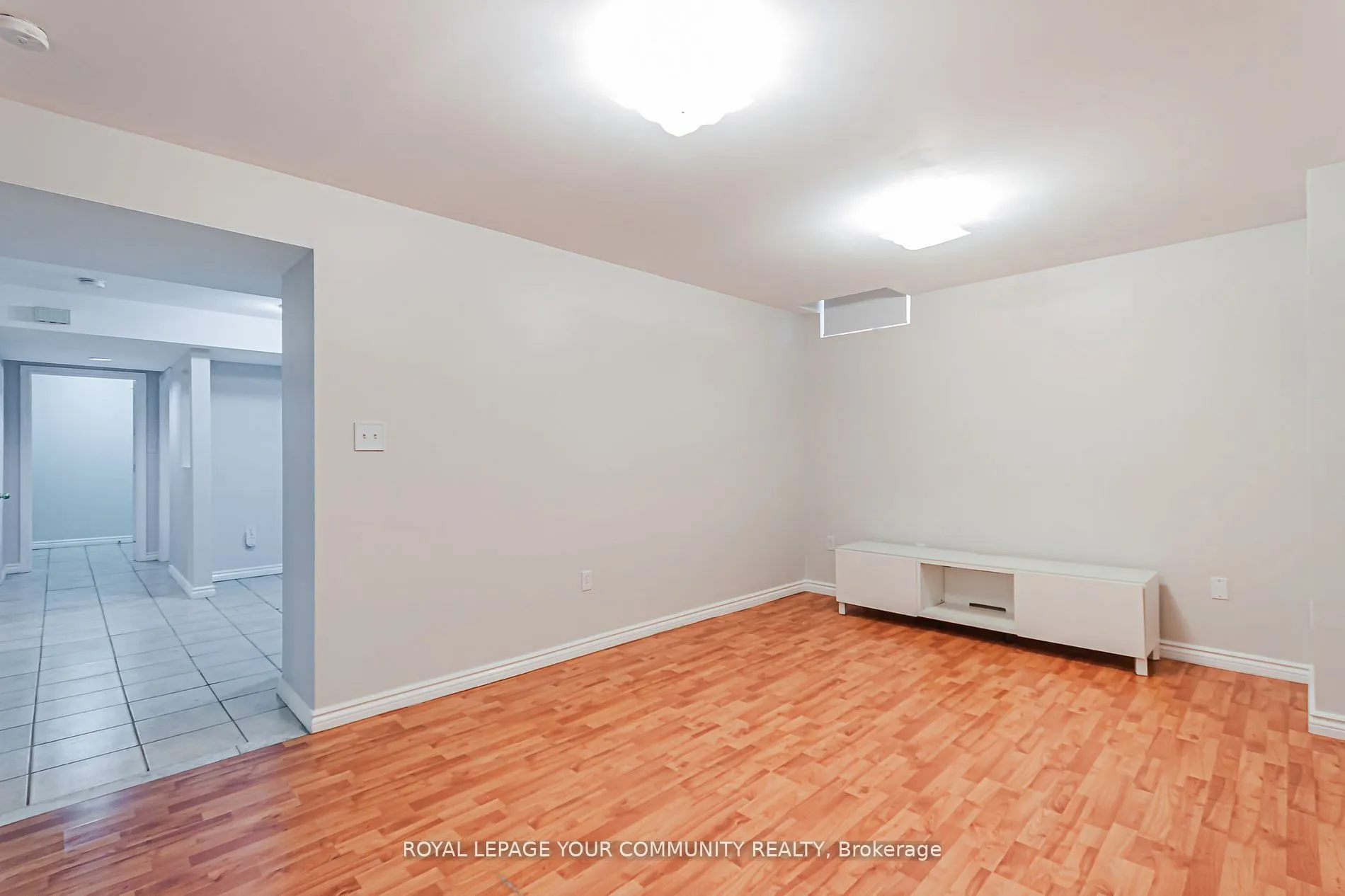6 Round Hill Court S, #Basement