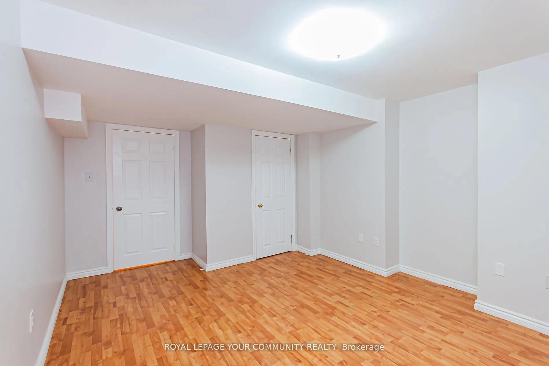 6 Round Hill Court S, #Basement