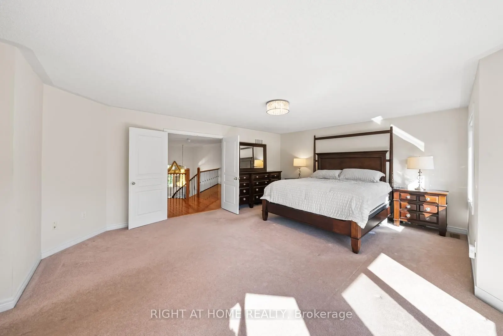 21 Lupine Crescent