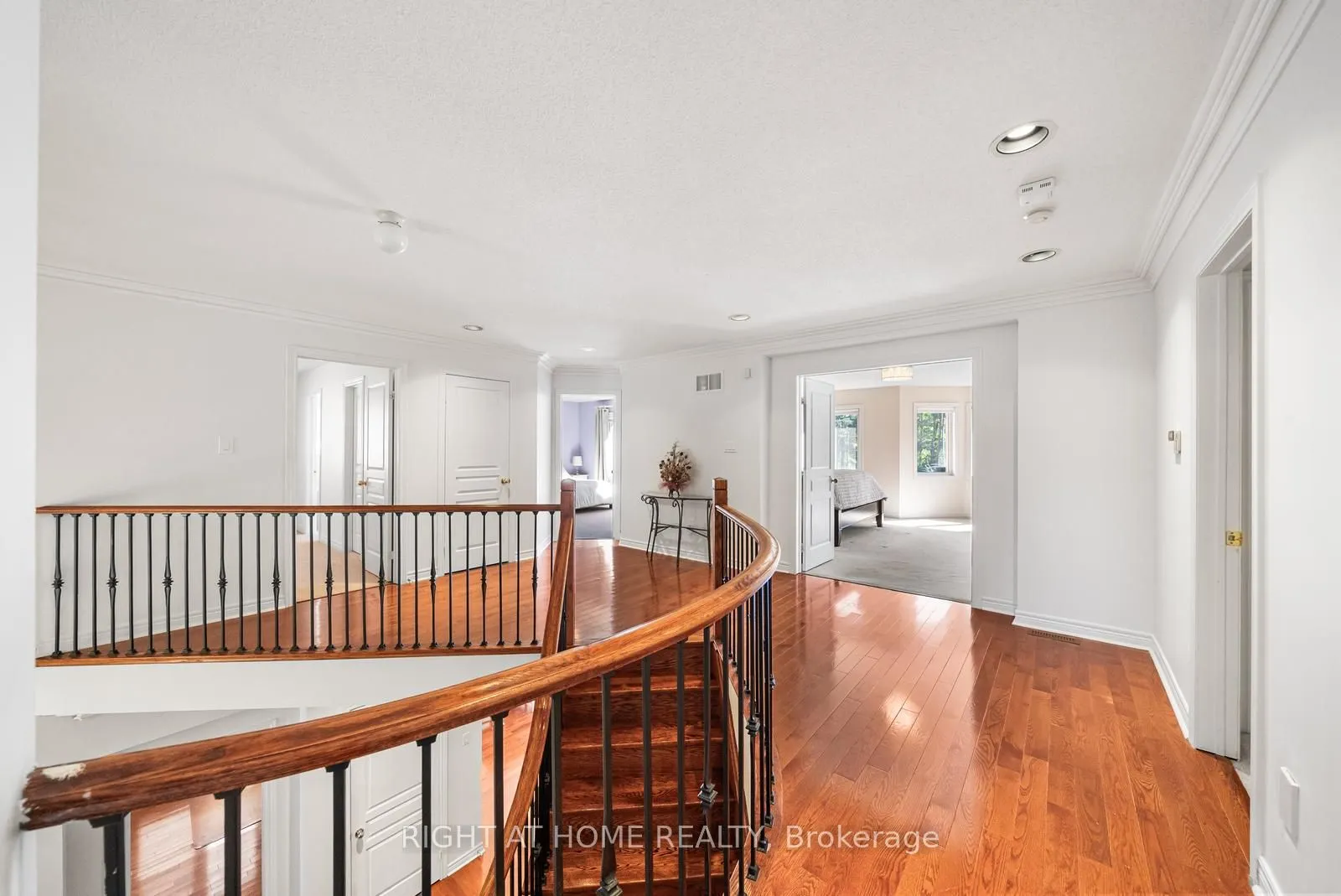 21 Lupine Crescent