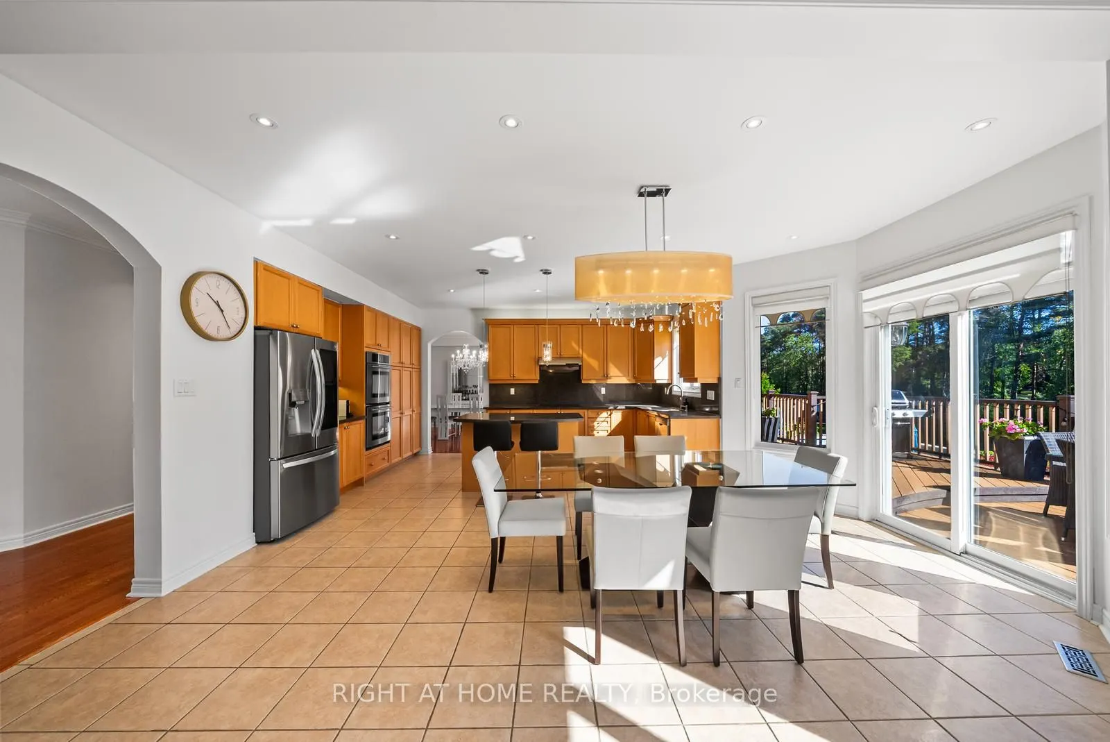 21 Lupine Crescent