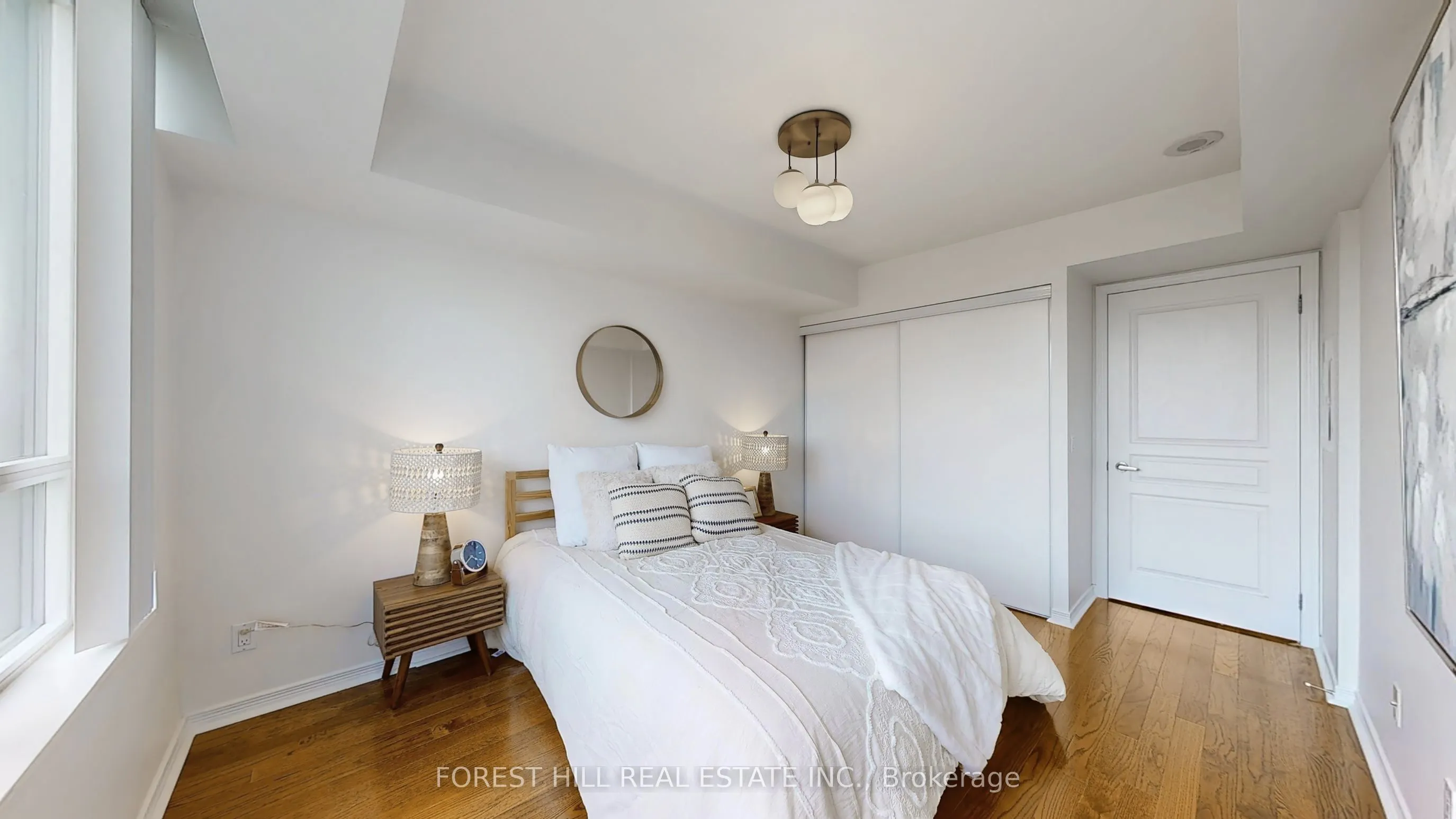 350 Red Maple Road, #417