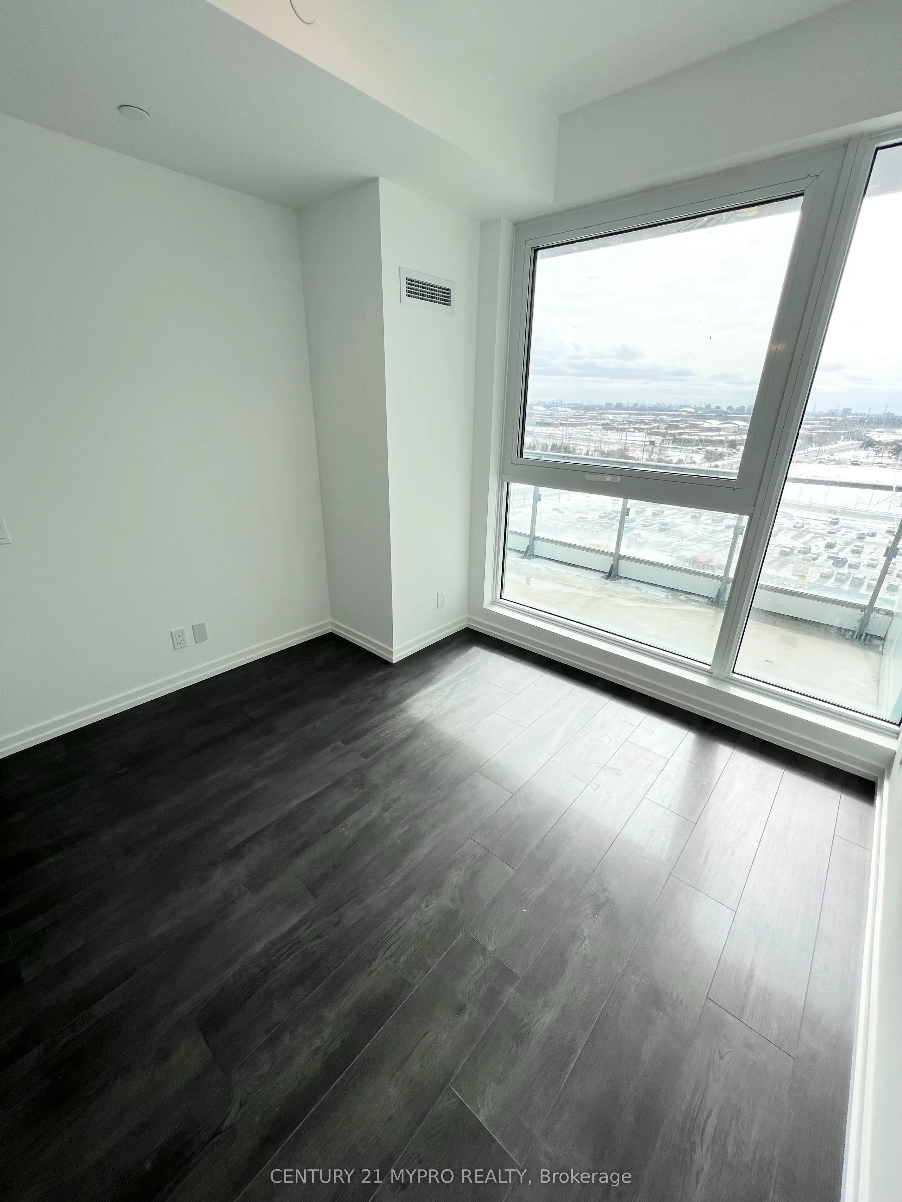 1000 Portage Parkway, #908