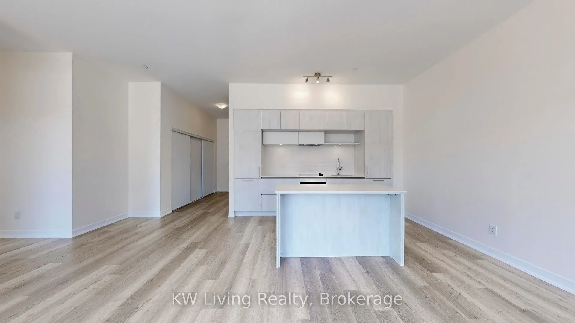 6 David Eyer Road, #108