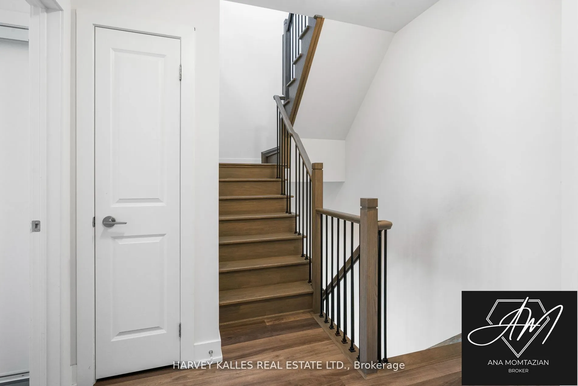 9 Phelps Lane, #270