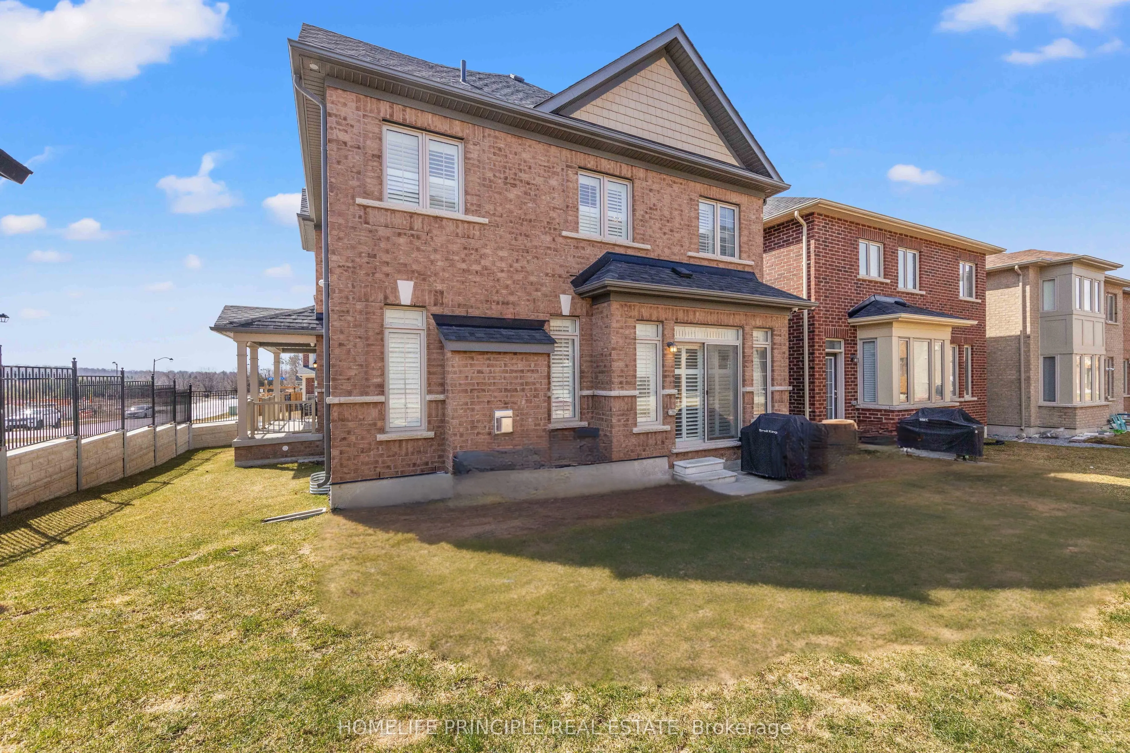 88 Ben Sinclair Avenue