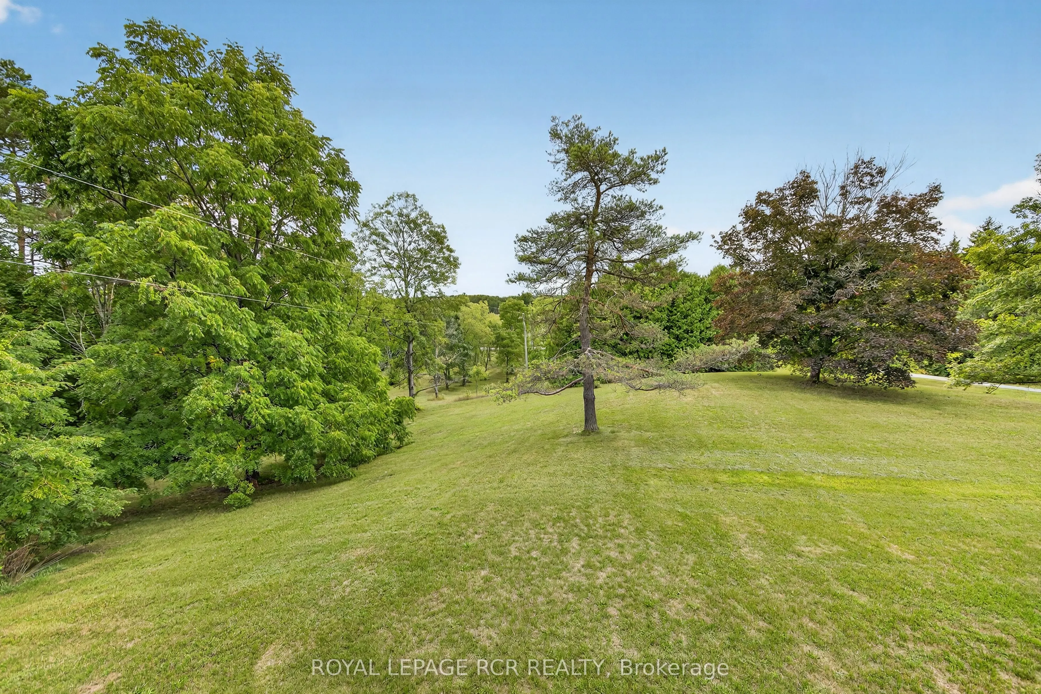 7456 5 Side Road
