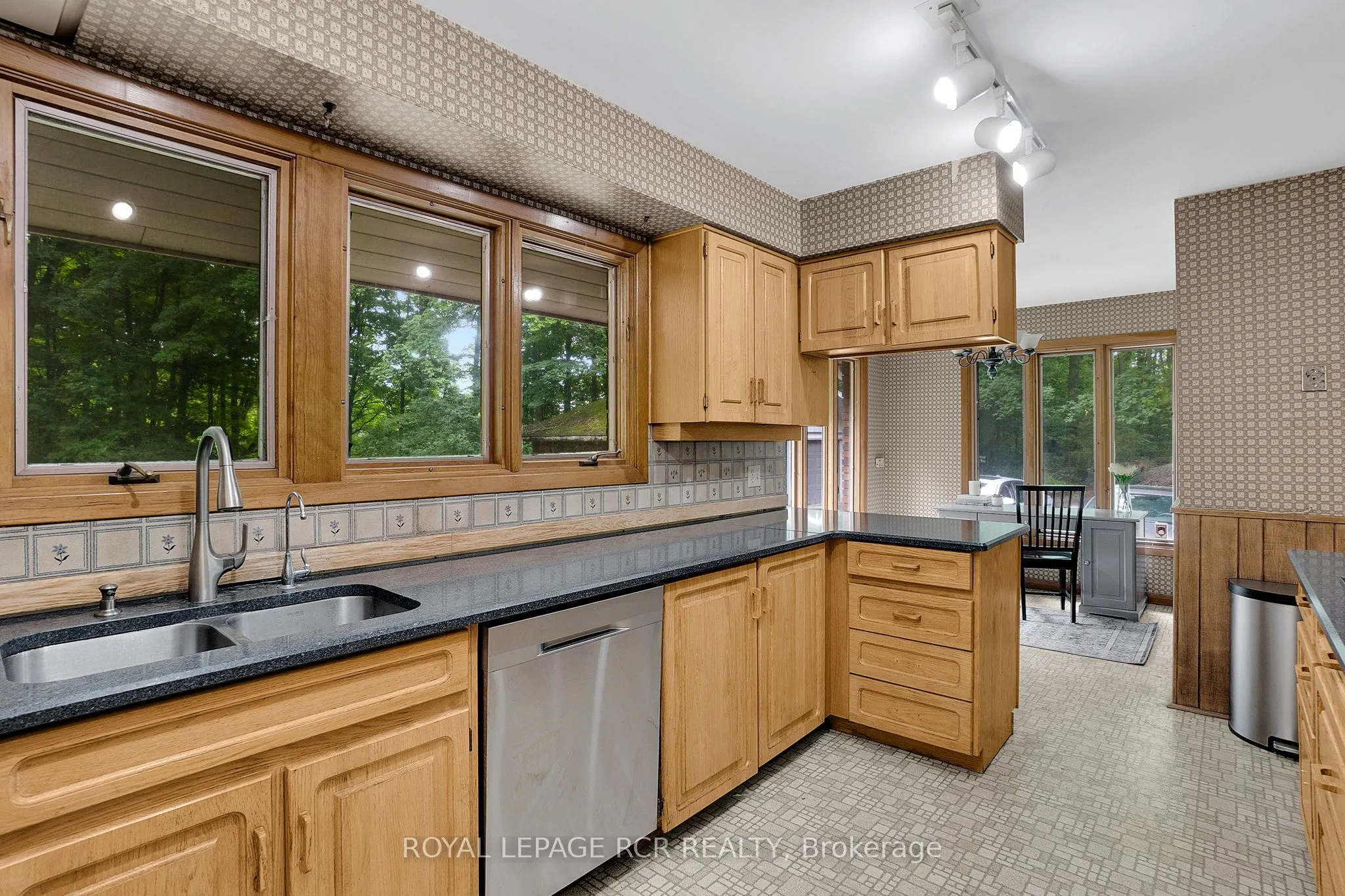 14615 8th Concession
