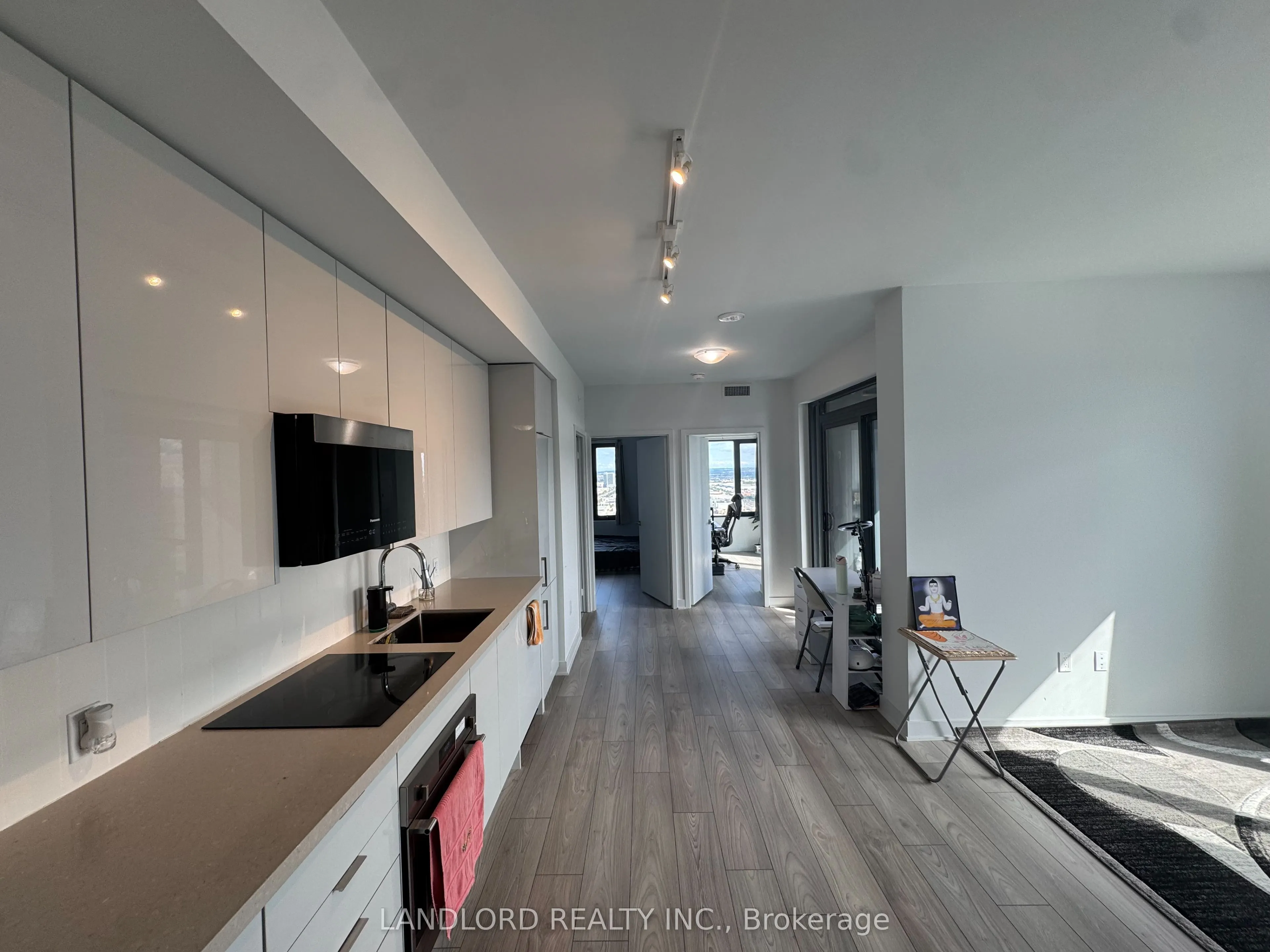2920 Highway 7, #3810
