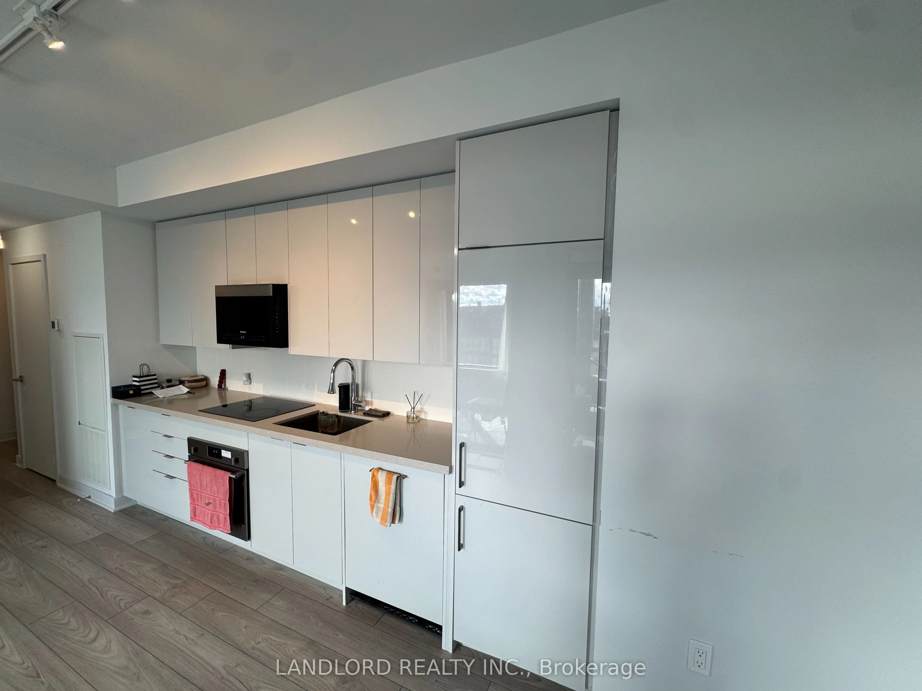 2920 Highway 7, #3810