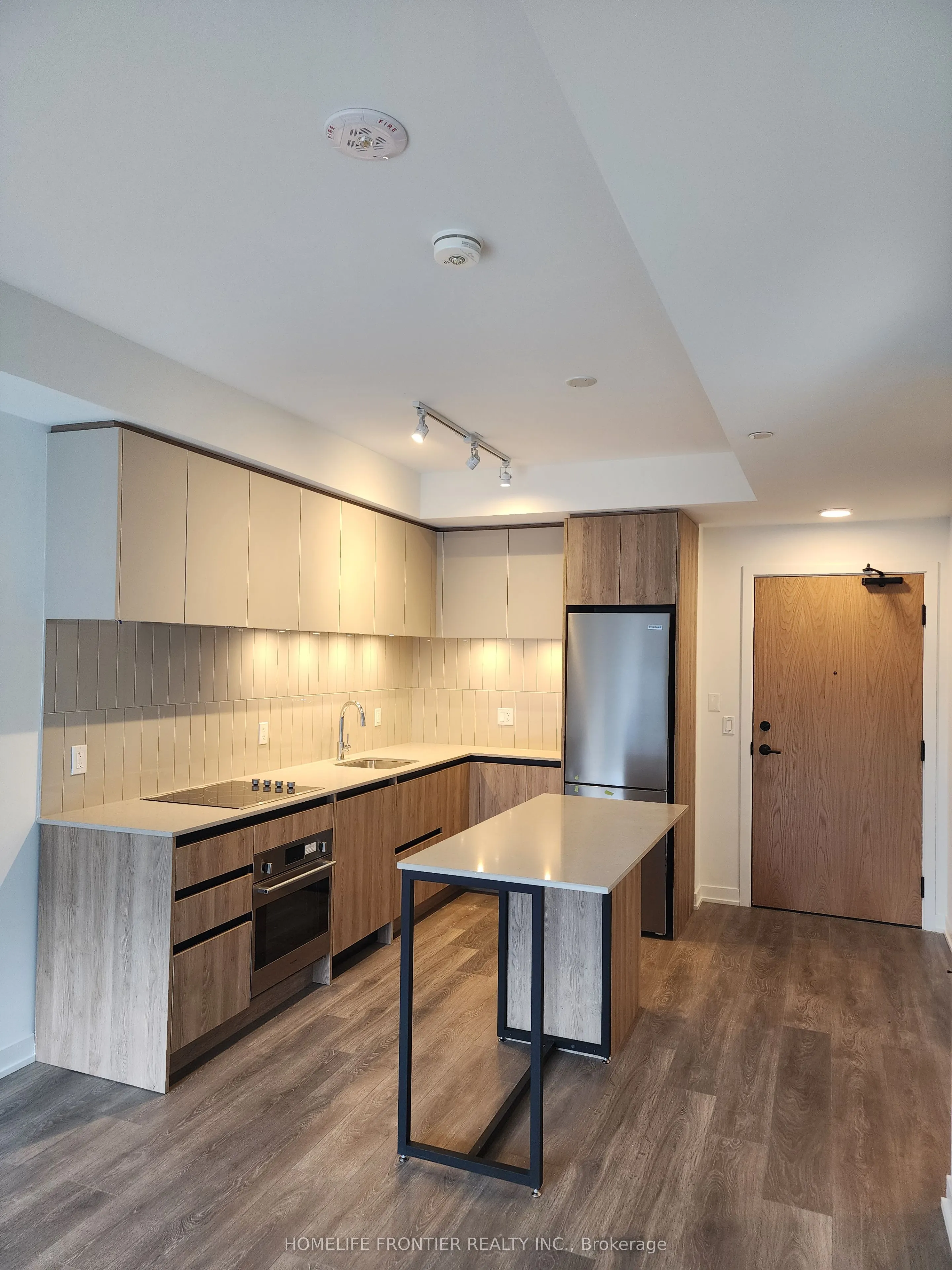 7950 Bathurst Street, #429
