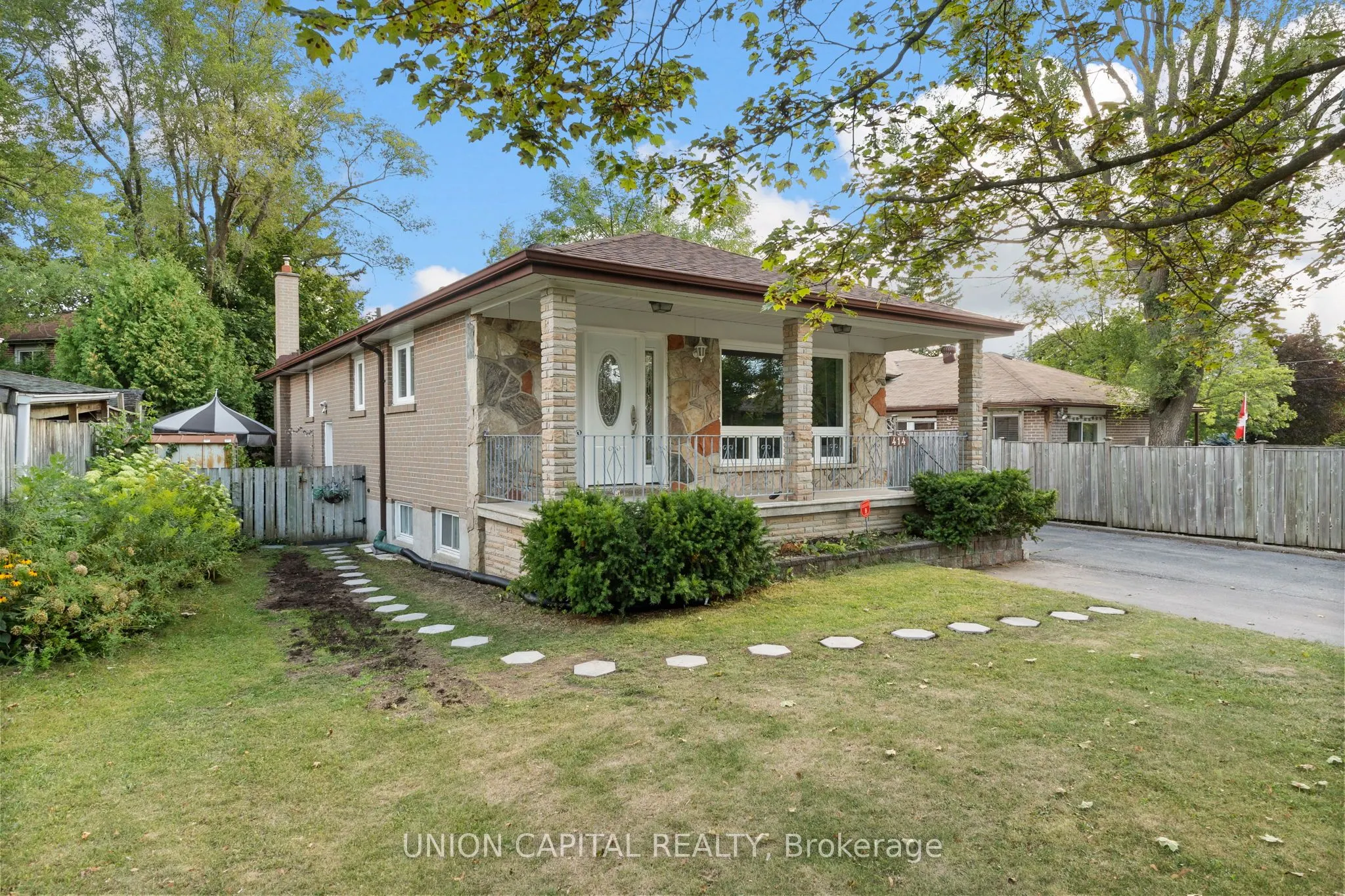 414 Oceanside Avenue, #Main