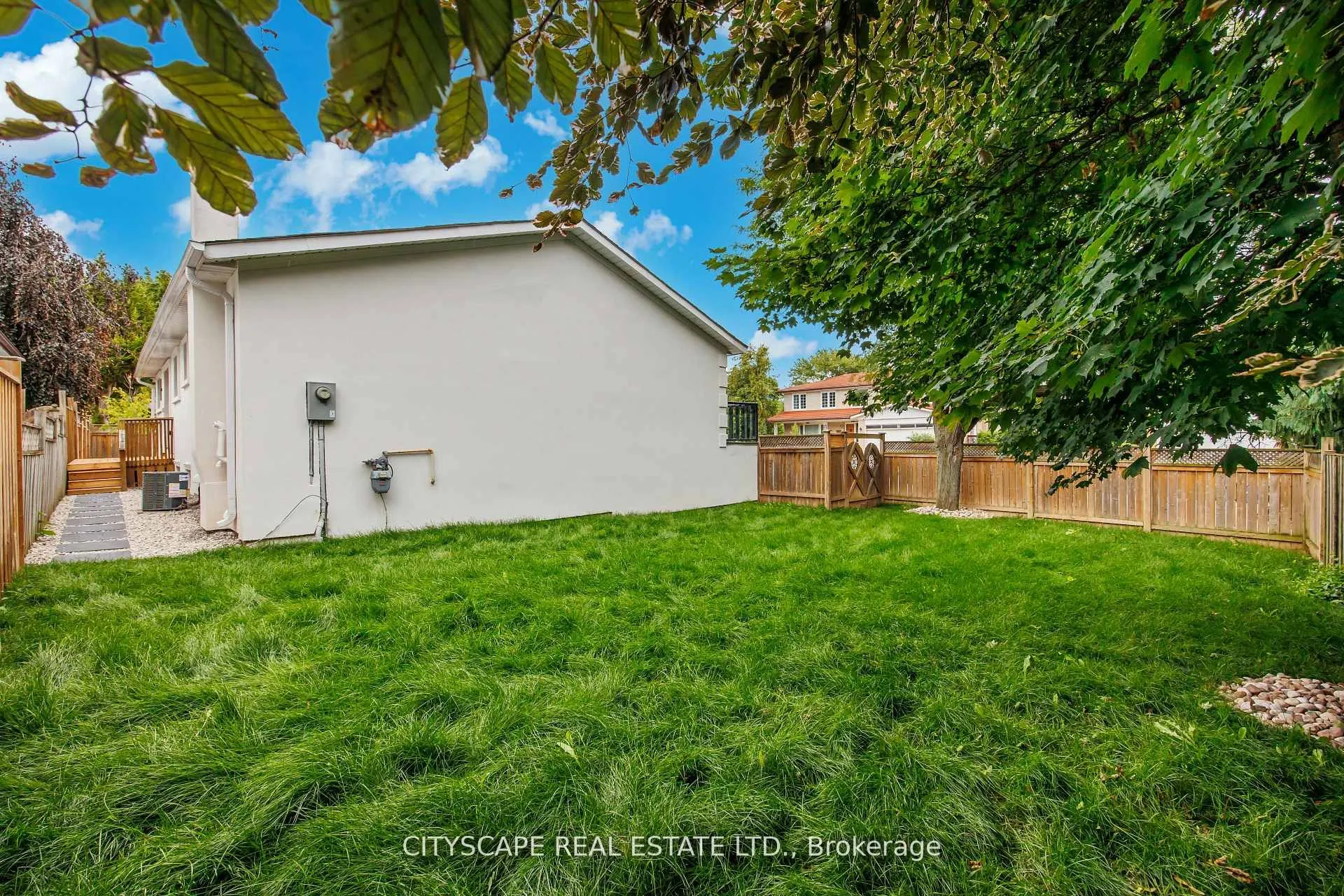 6 Portree Crescent