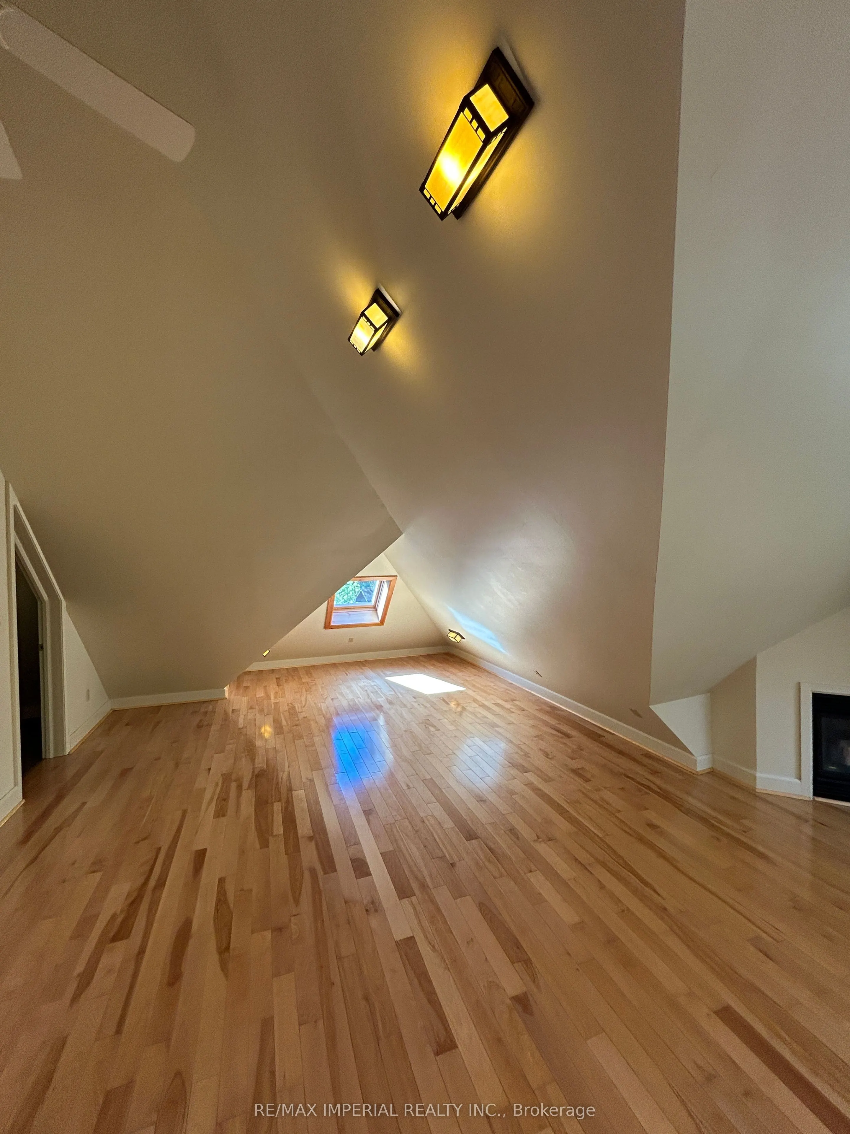 7 Dodie Street