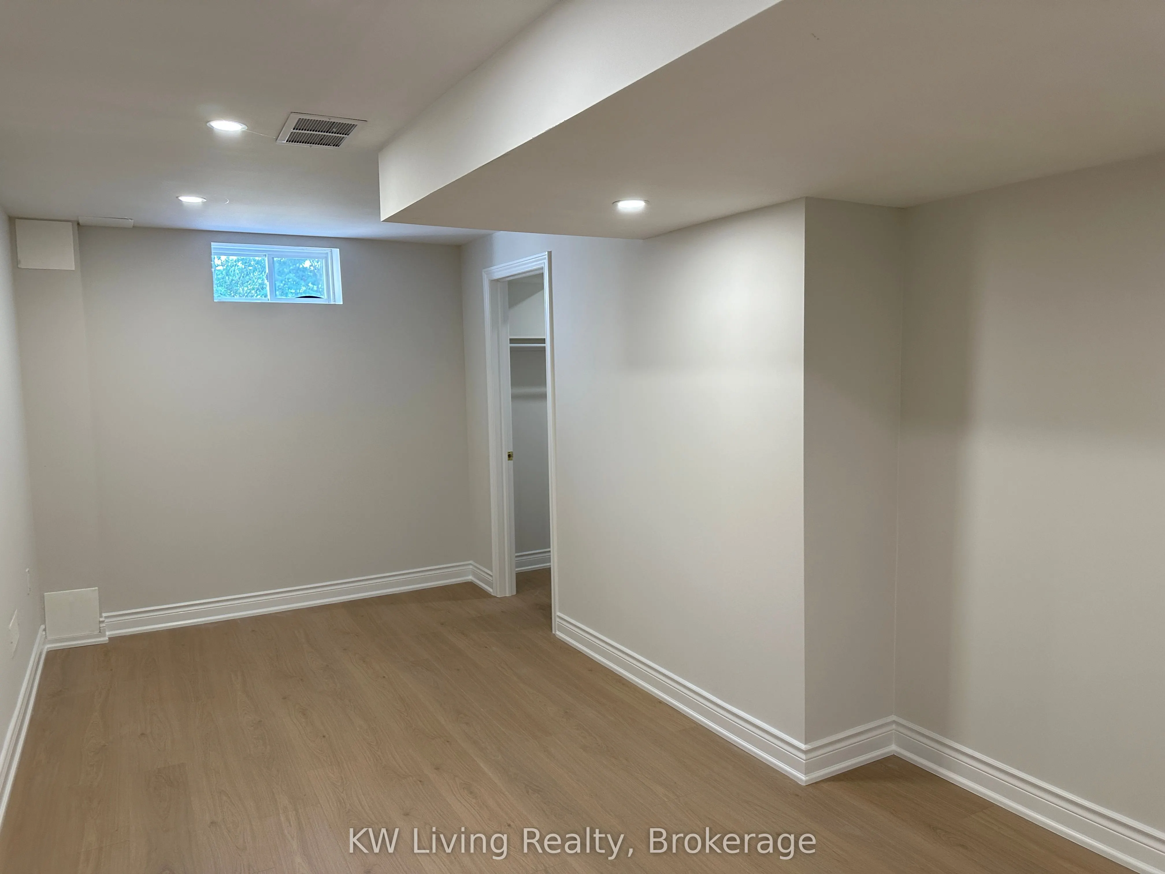 43 Bayswater Avenue