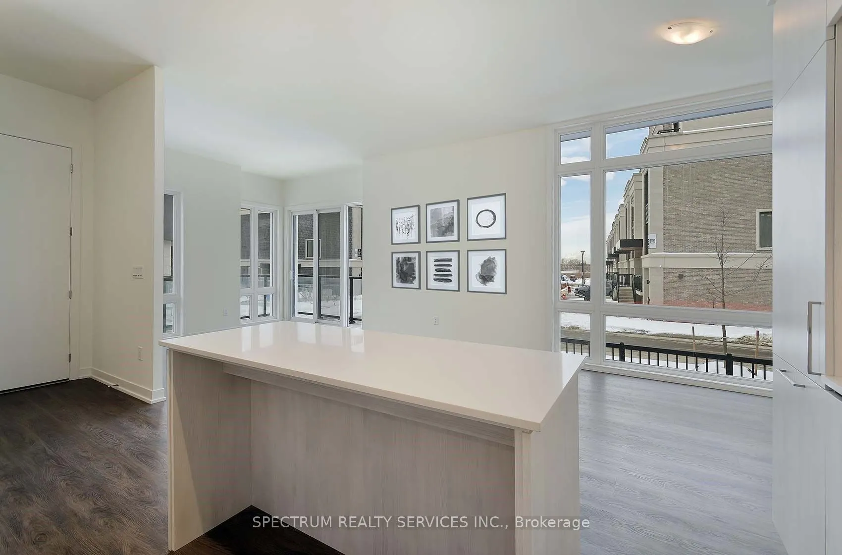 10 David Eyer Road, #1202