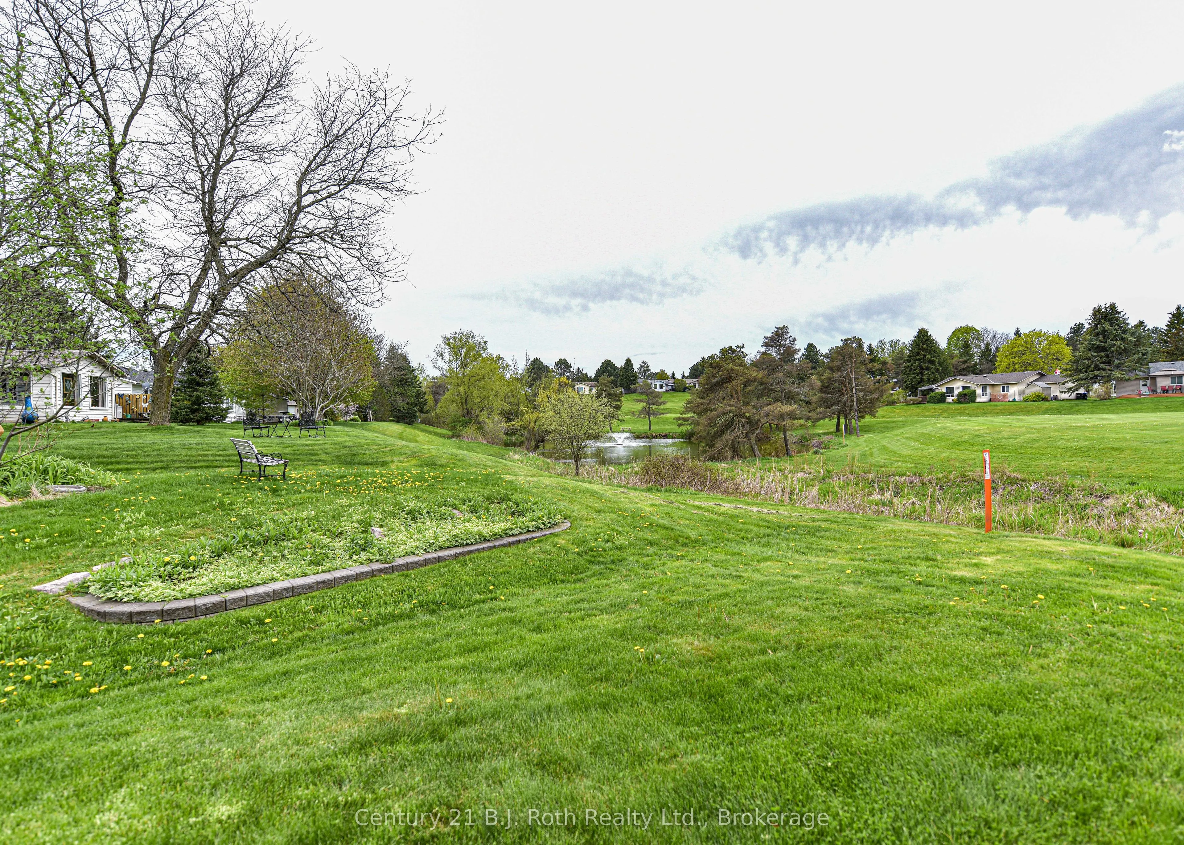 56 TECUMSETH PINES Drive