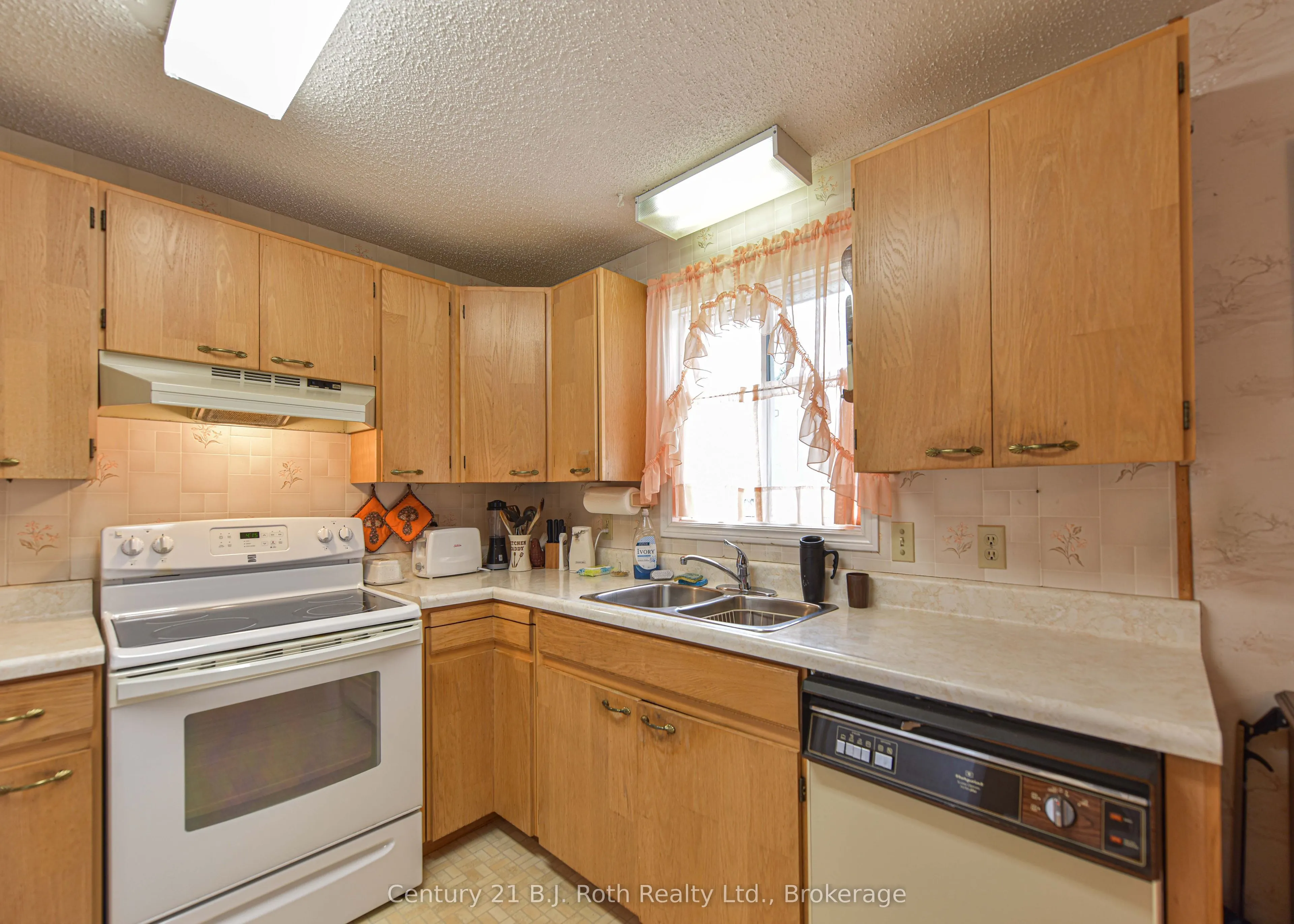 56 TECUMSETH PINES Drive