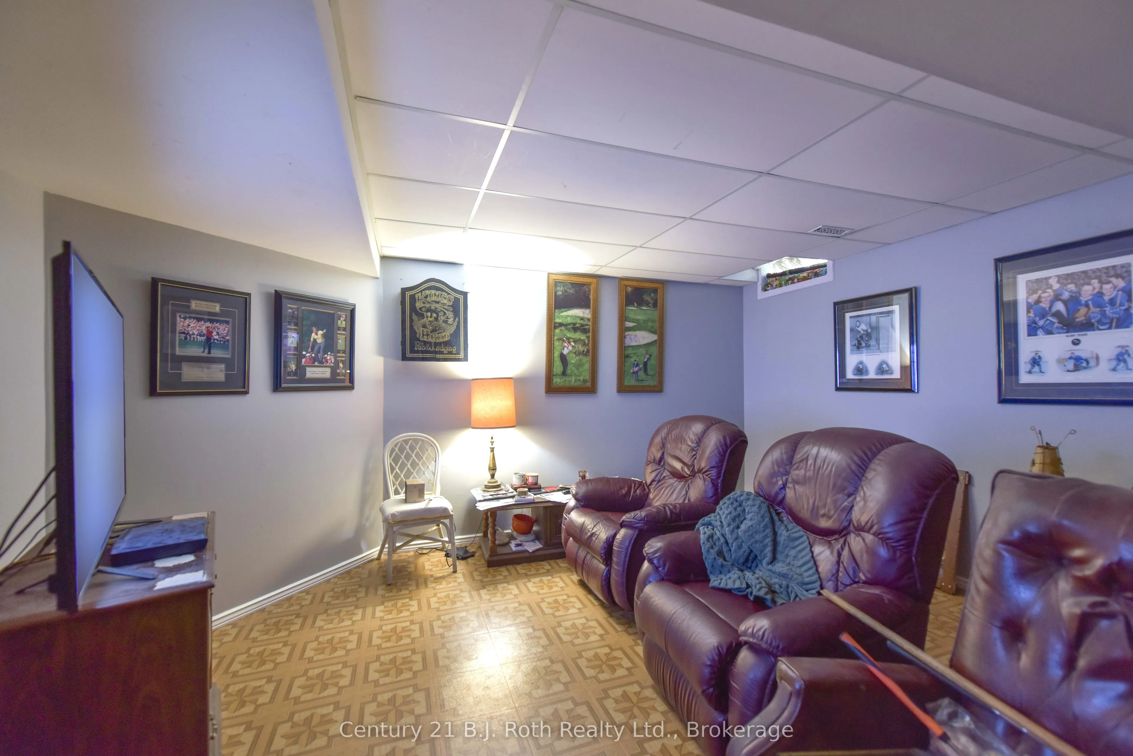 56 TECUMSETH PINES Drive