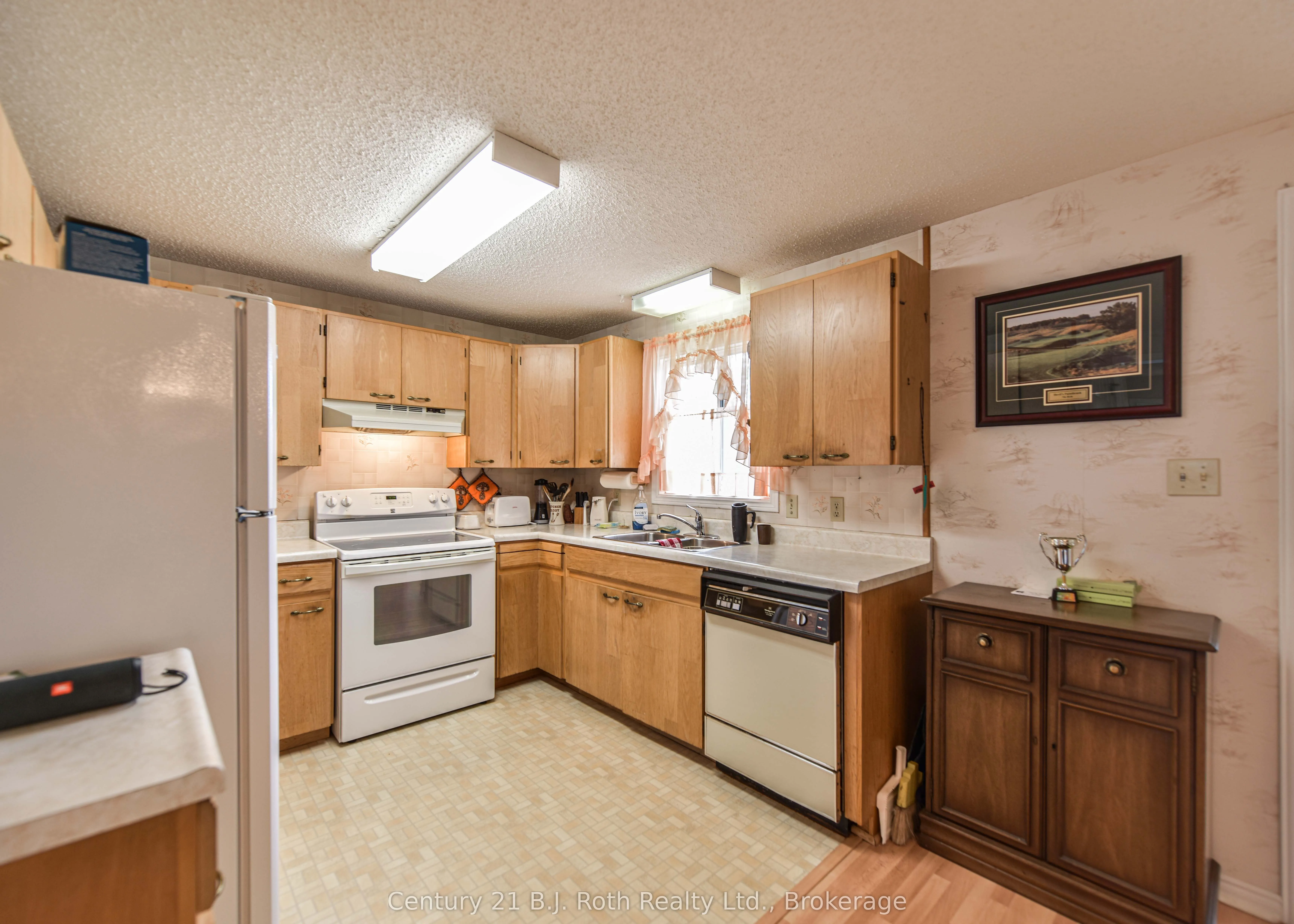 56 TECUMSETH PINES Drive