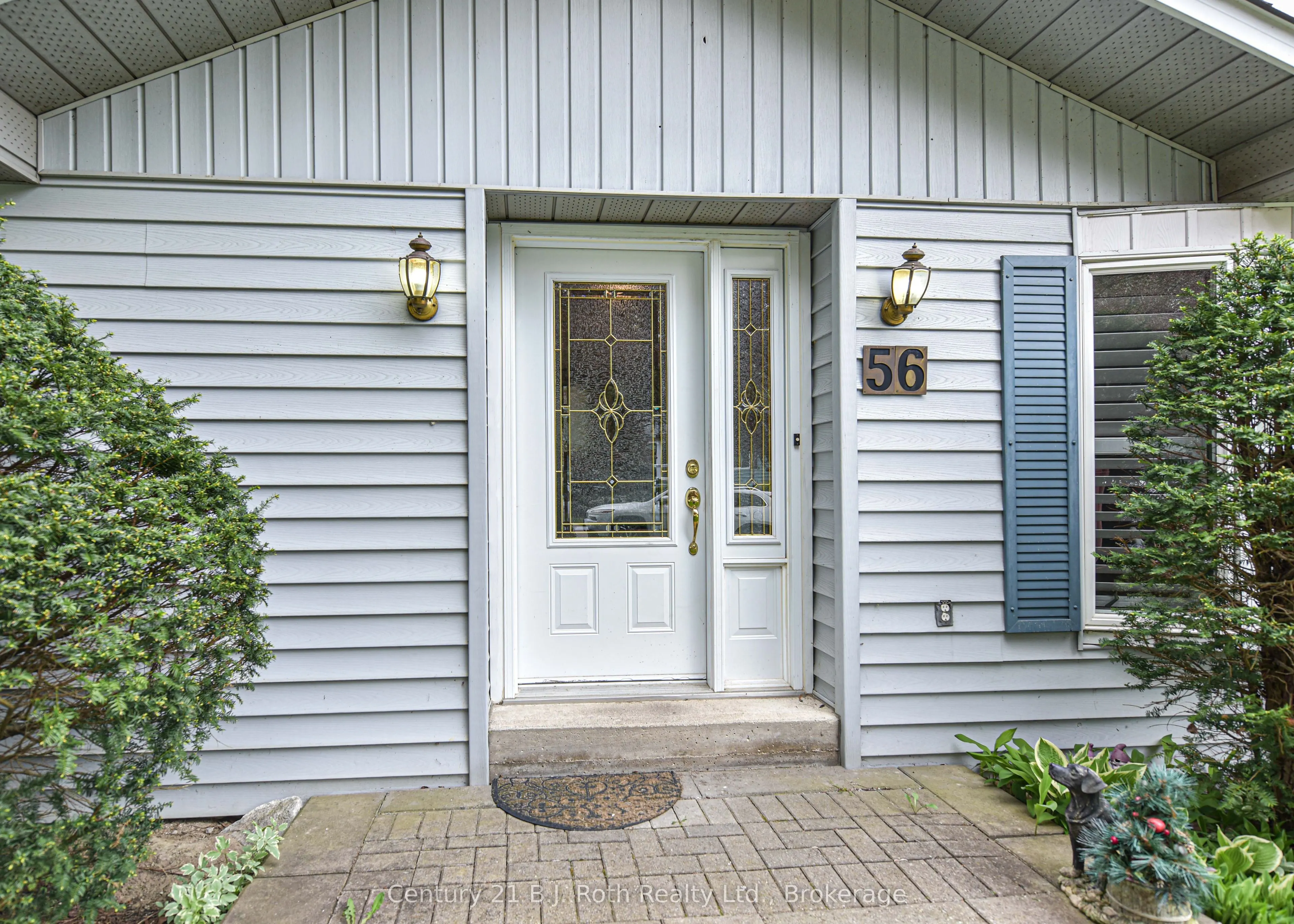 56 TECUMSETH PINES Drive