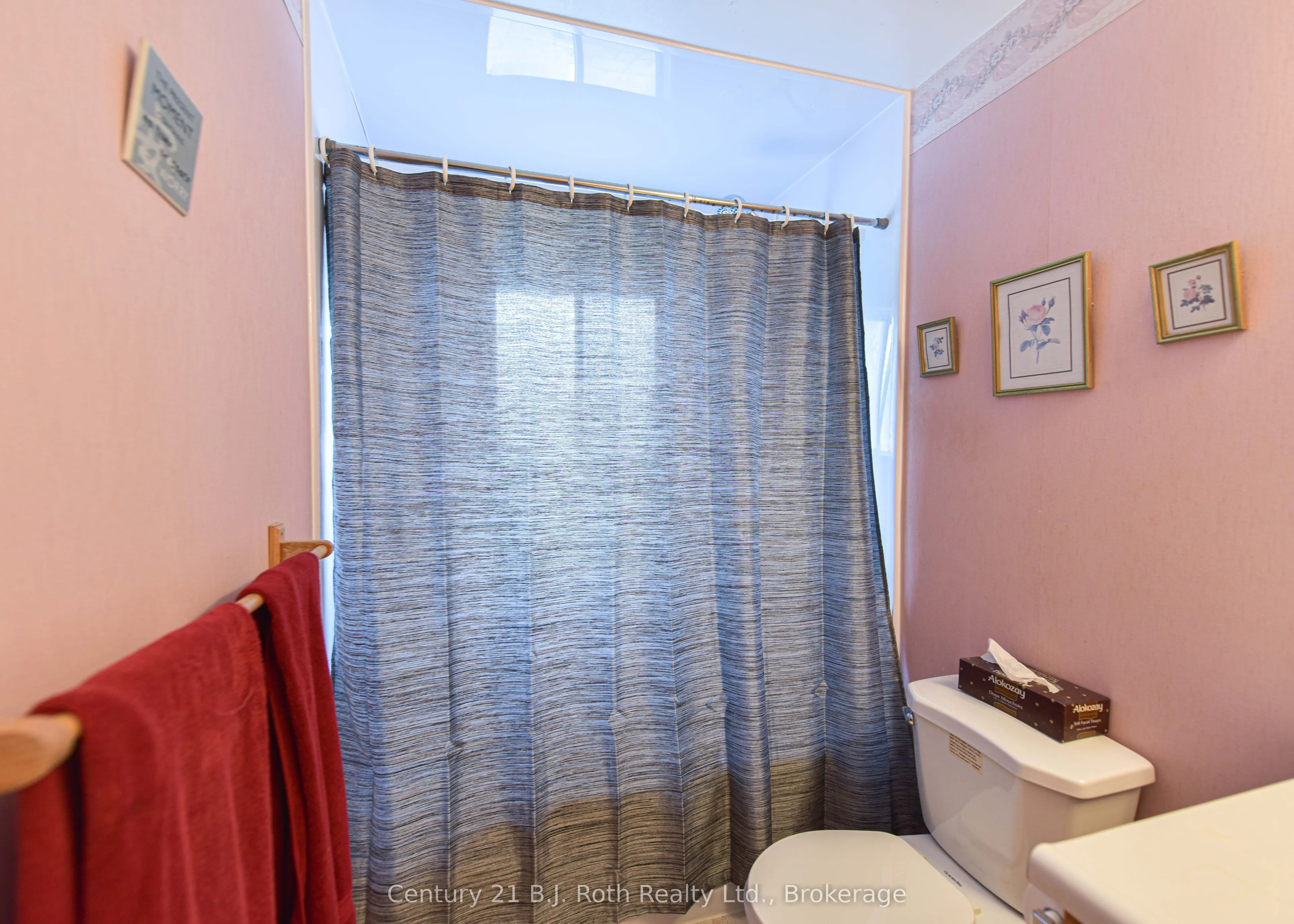 56 TECUMSETH PINES Drive