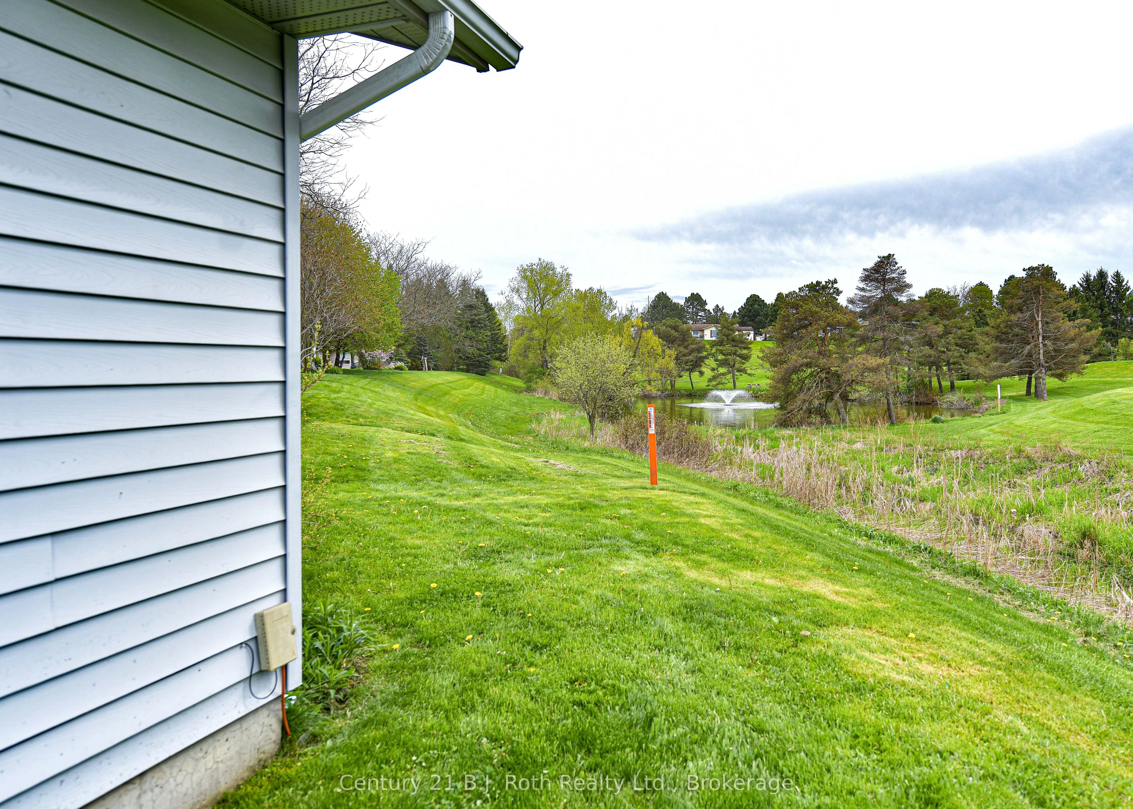 56 TECUMSETH PINES Drive