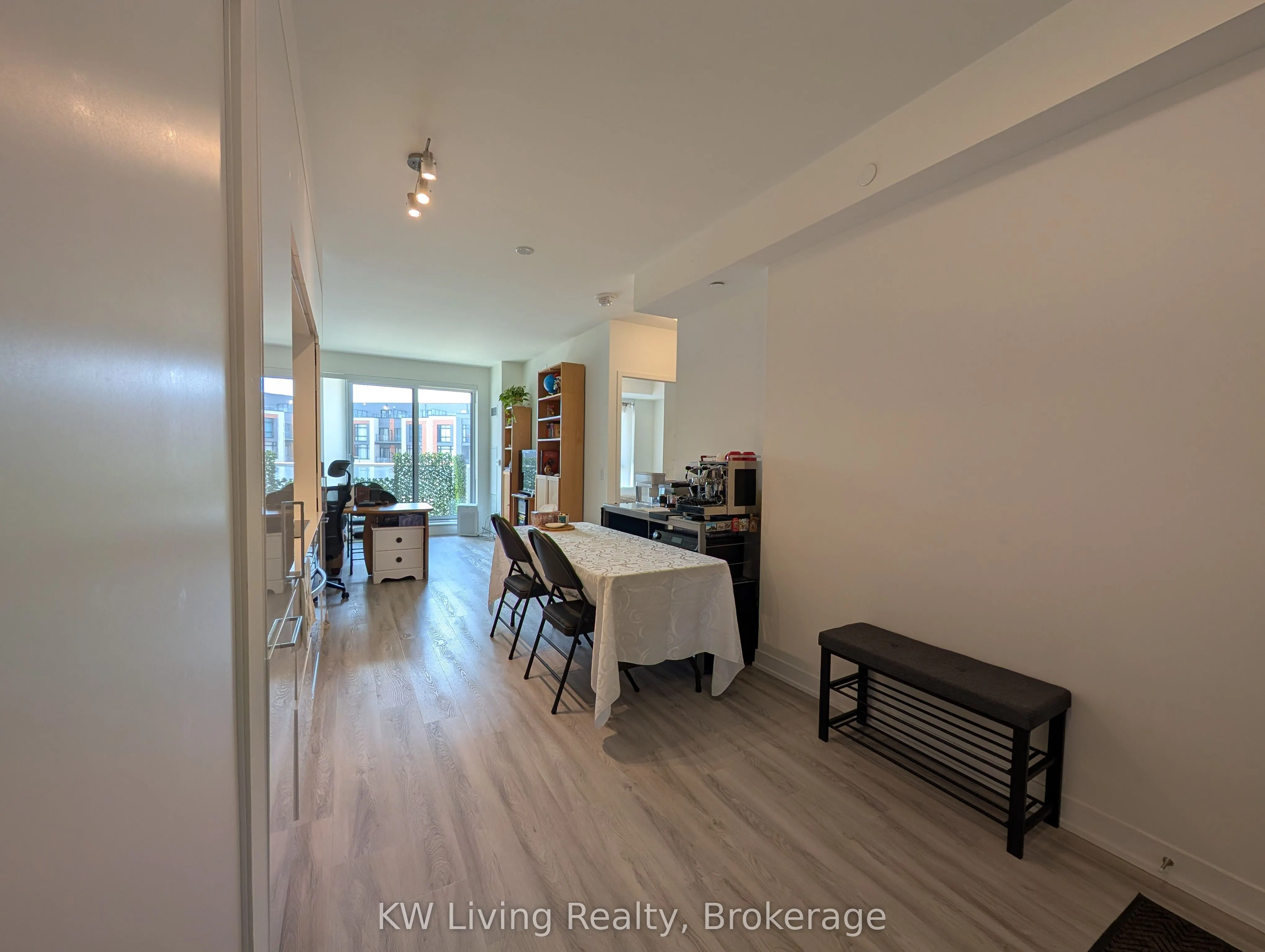6 David Eyer Road, #218