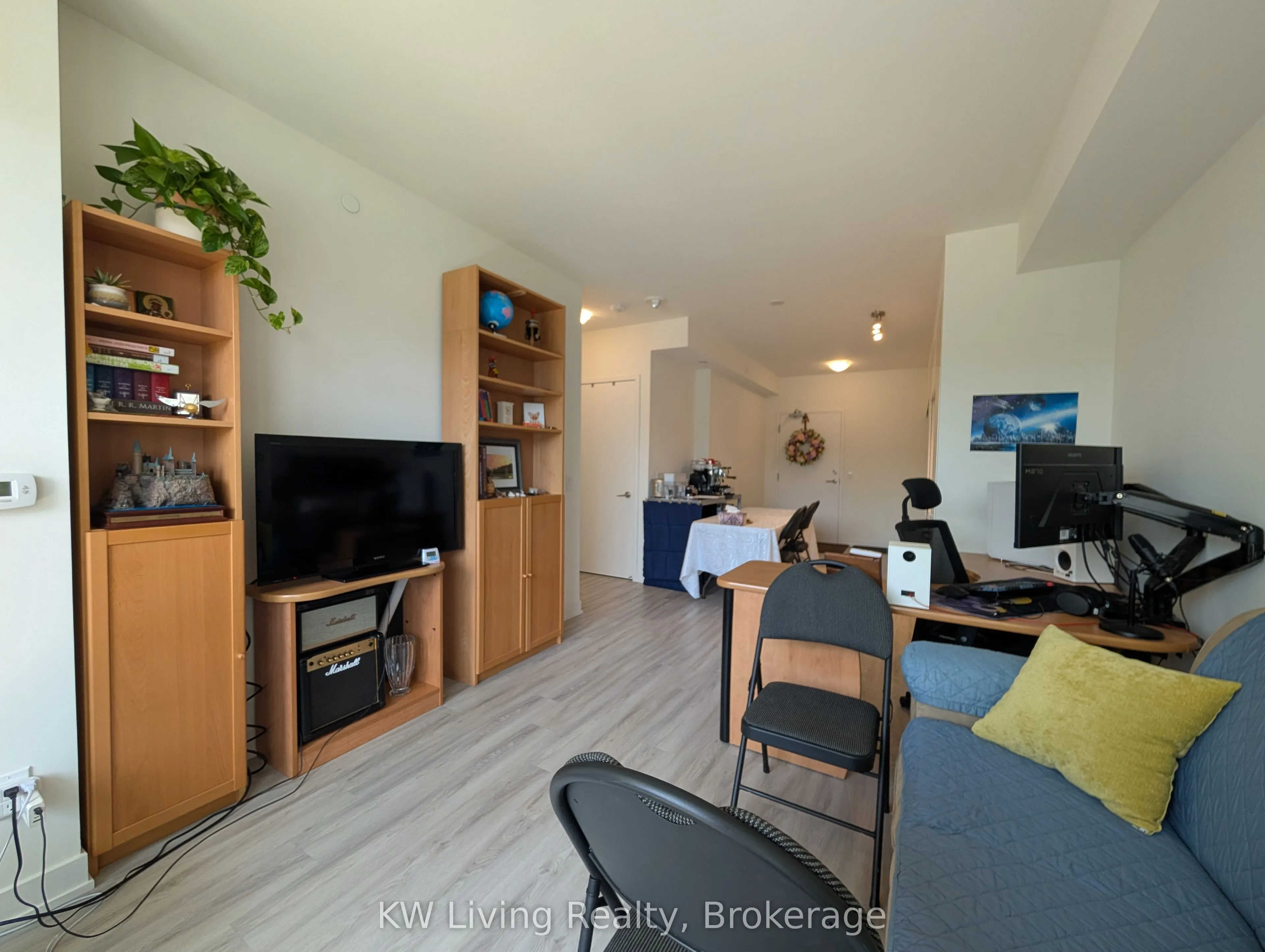 6 David Eyer Road, #218
