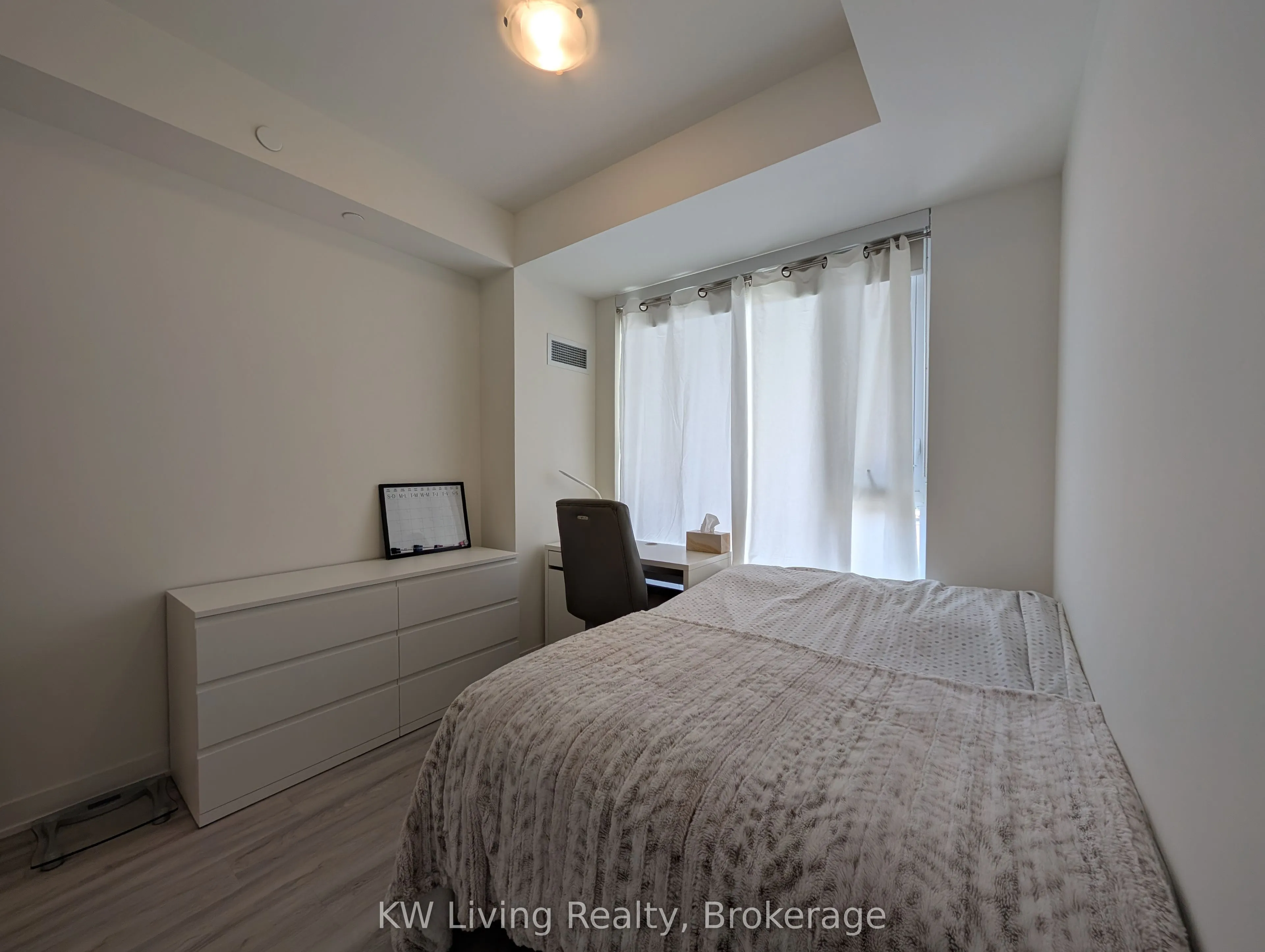 6 David Eyer Road, #218