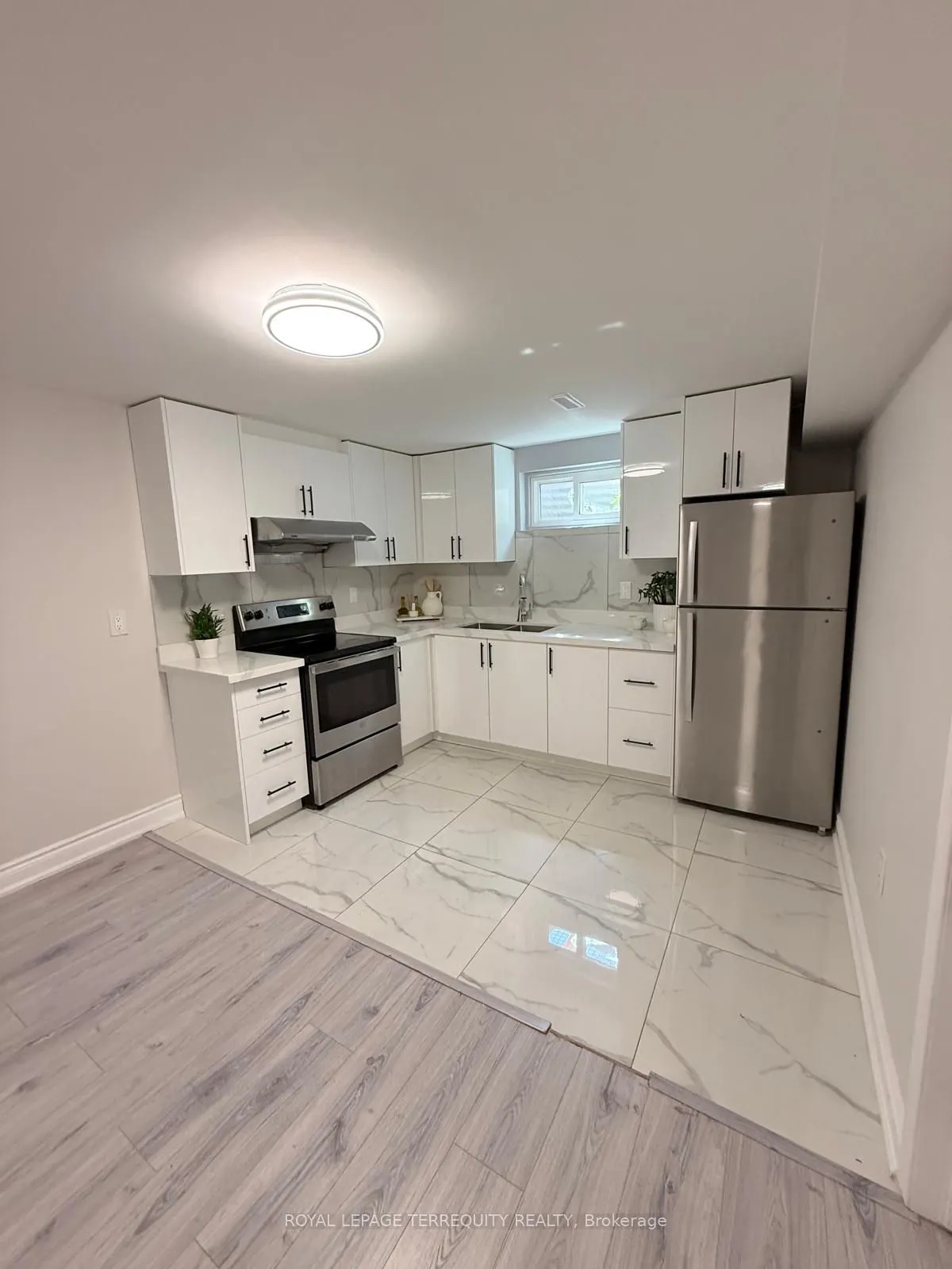 15 Kaiser Drive, #Lower