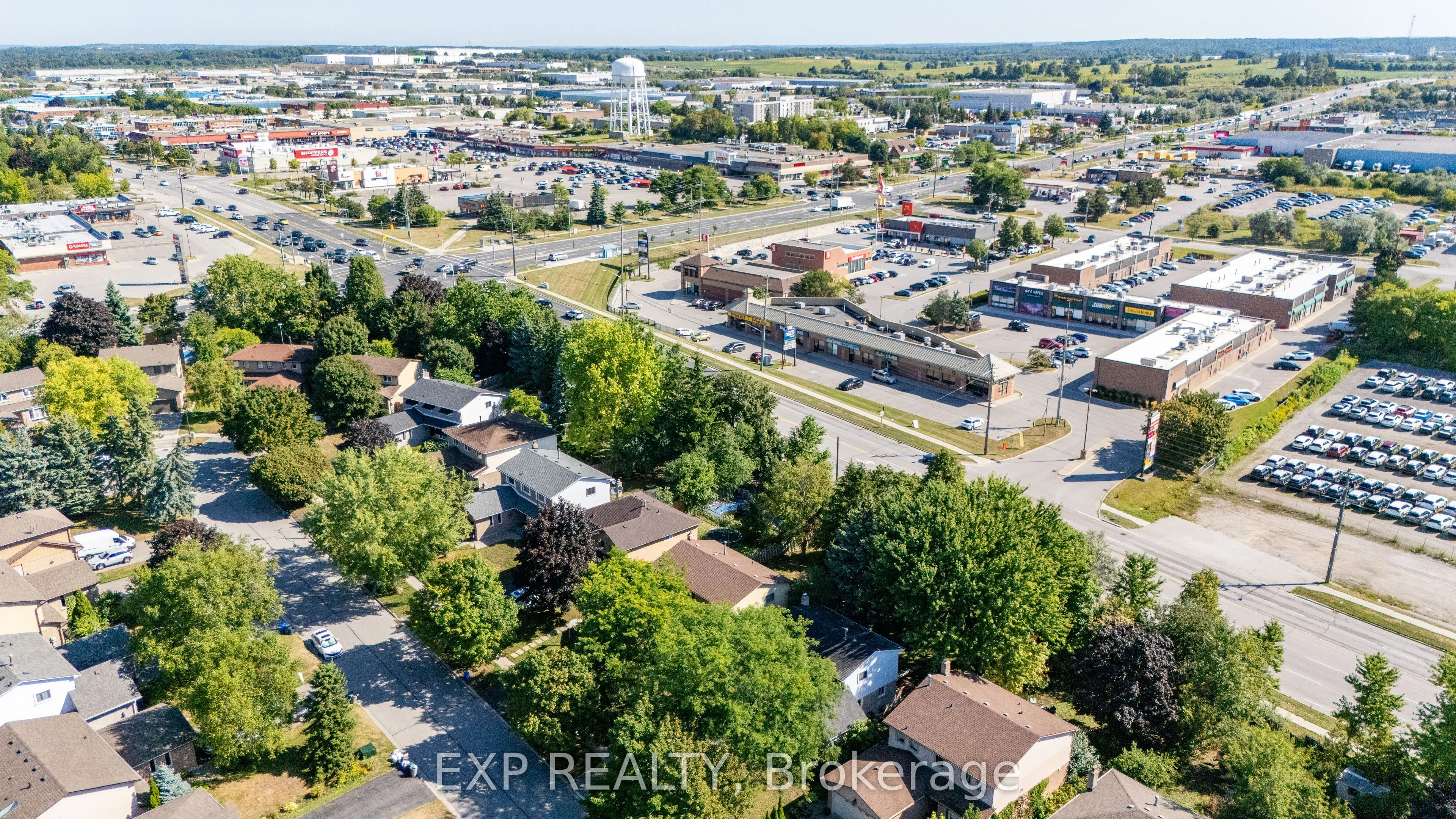 56 Manning Crescent