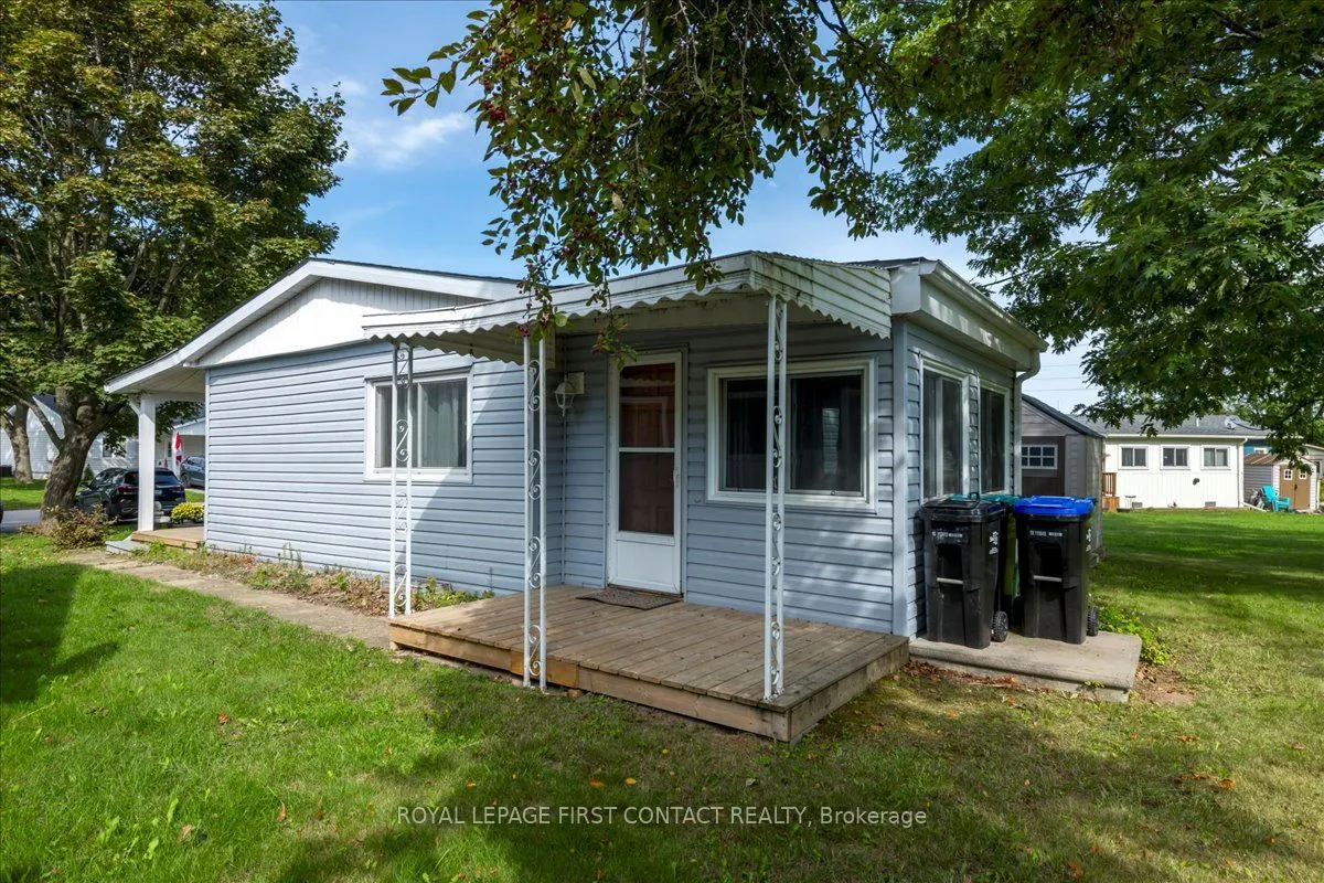 7 Flora Court