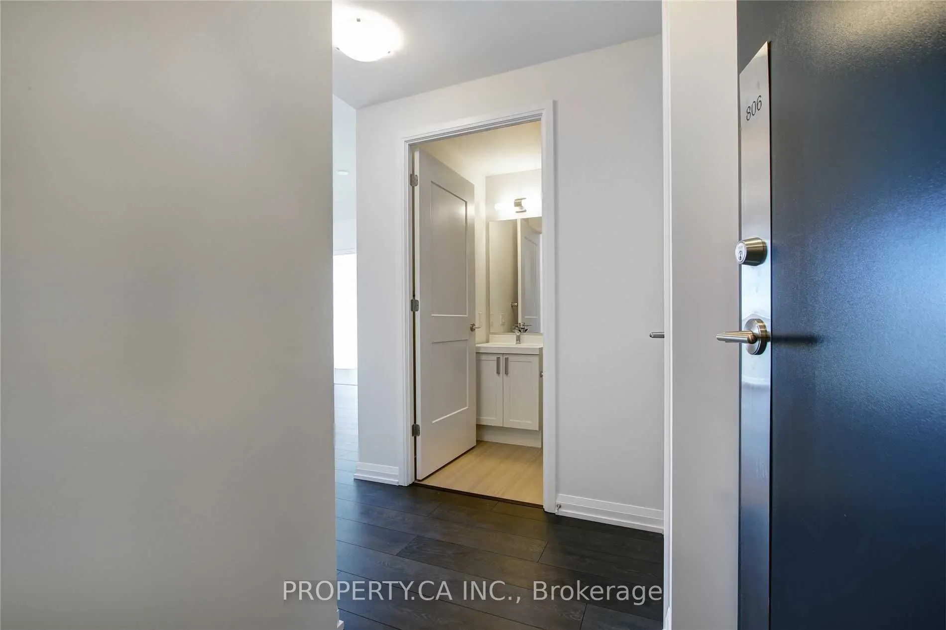 7895 Jane Street, #806