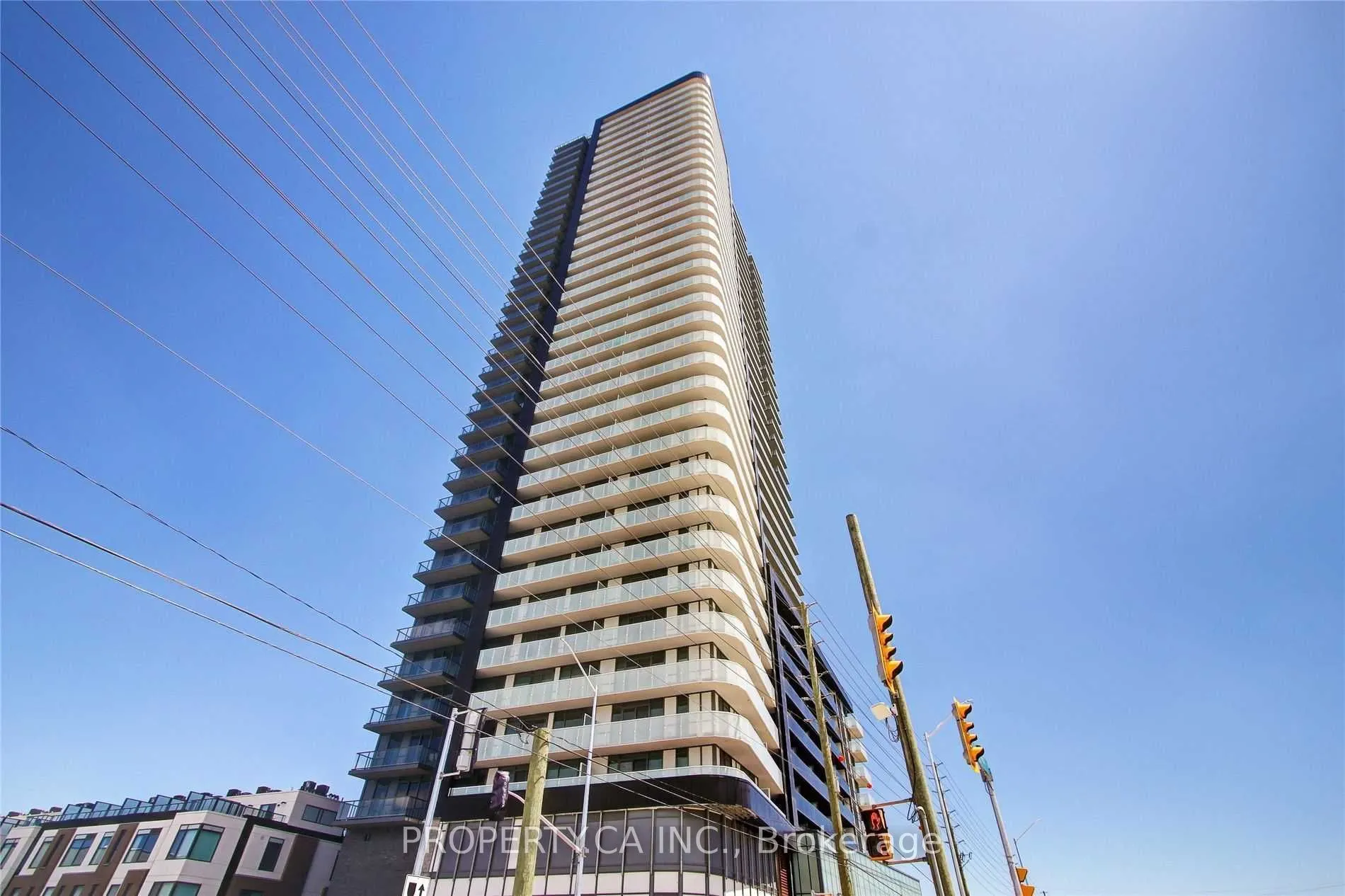7895 Jane Street, #806