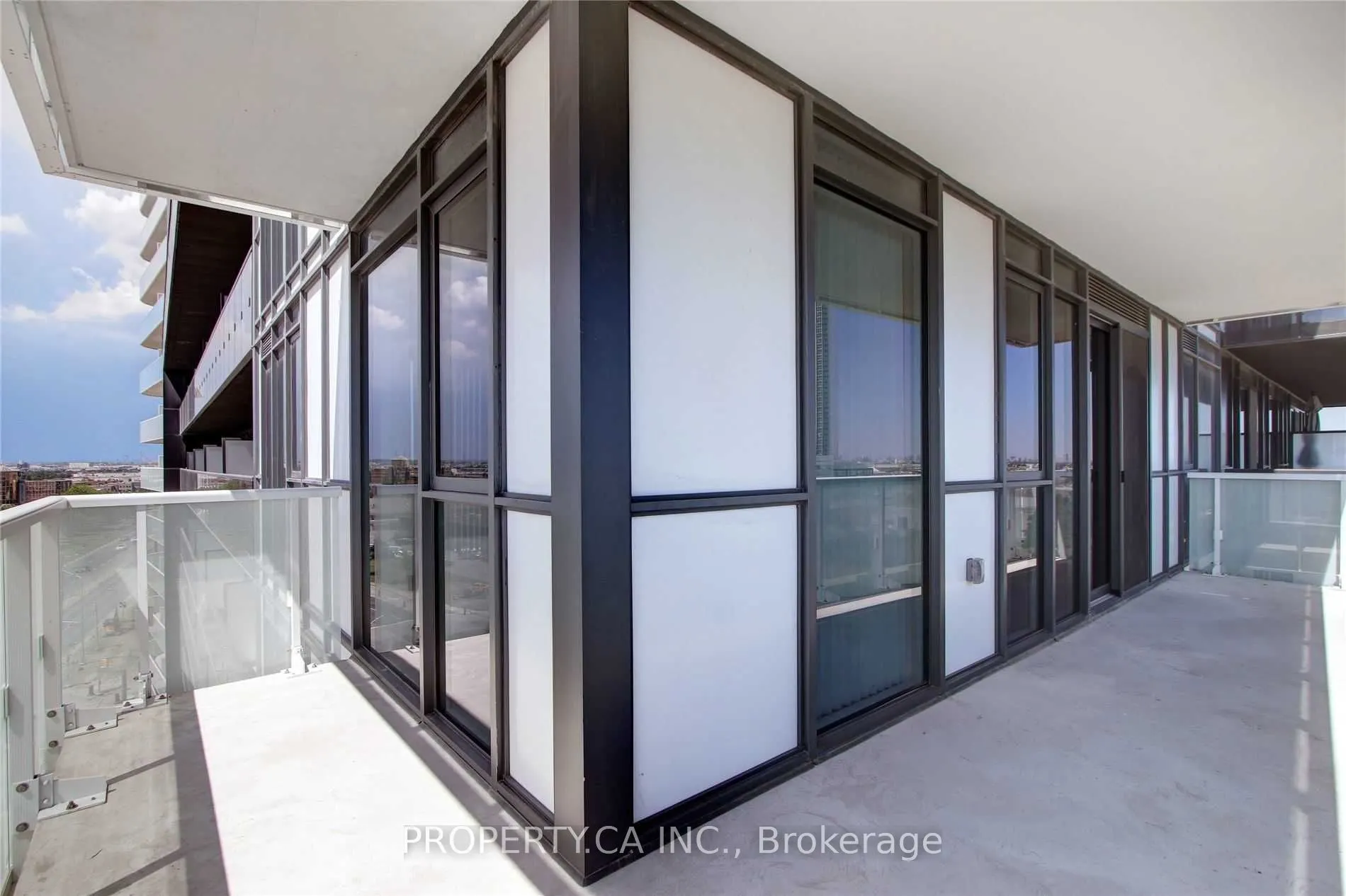 7895 Jane Street, #806