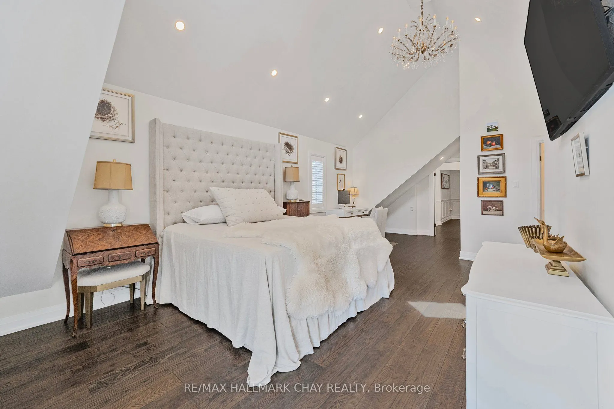 11 Catherine Avenue